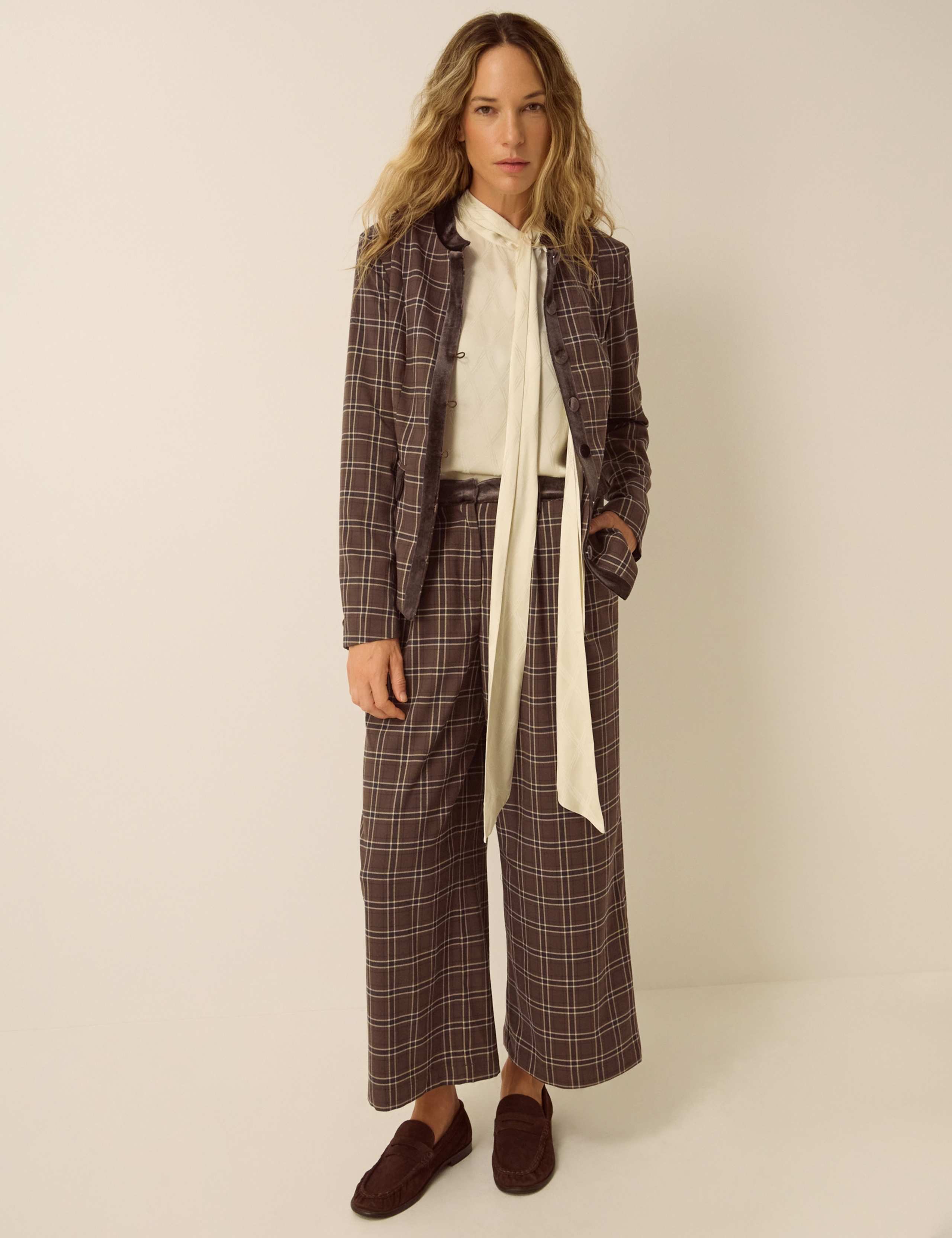 Checked Wide Leg Trousers 4 of 5