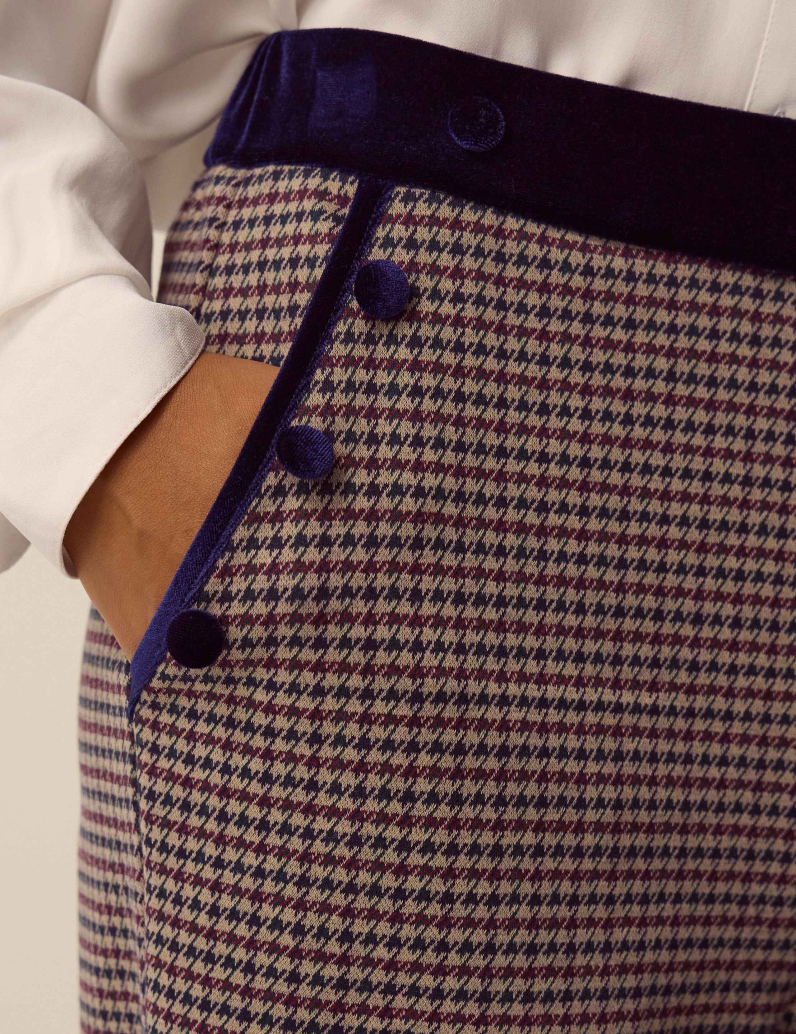 Checked Wide Leg Jersey Trousers 5 of 5