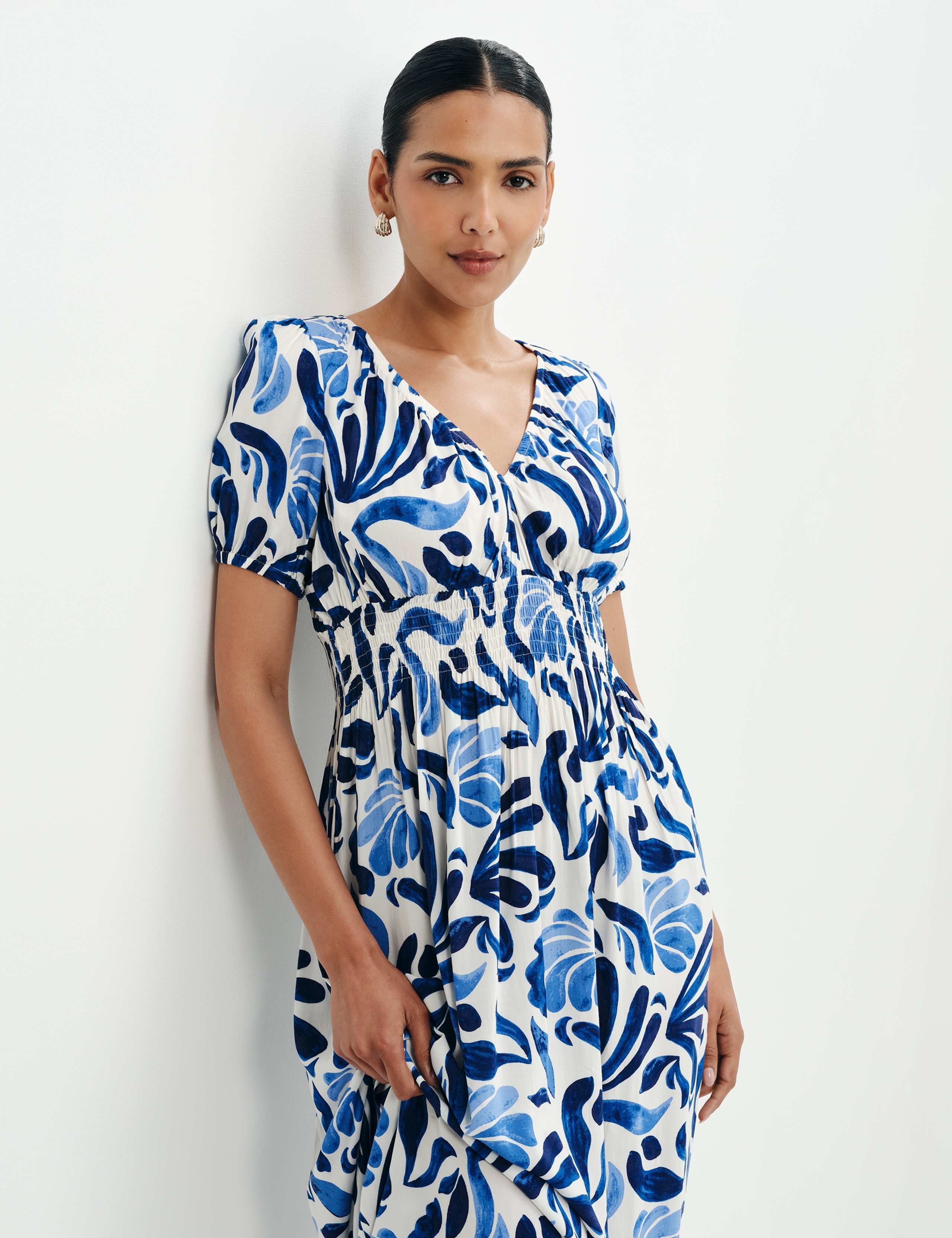 Palm Print V-Neck Midi Waisted Dress 3 of 5
