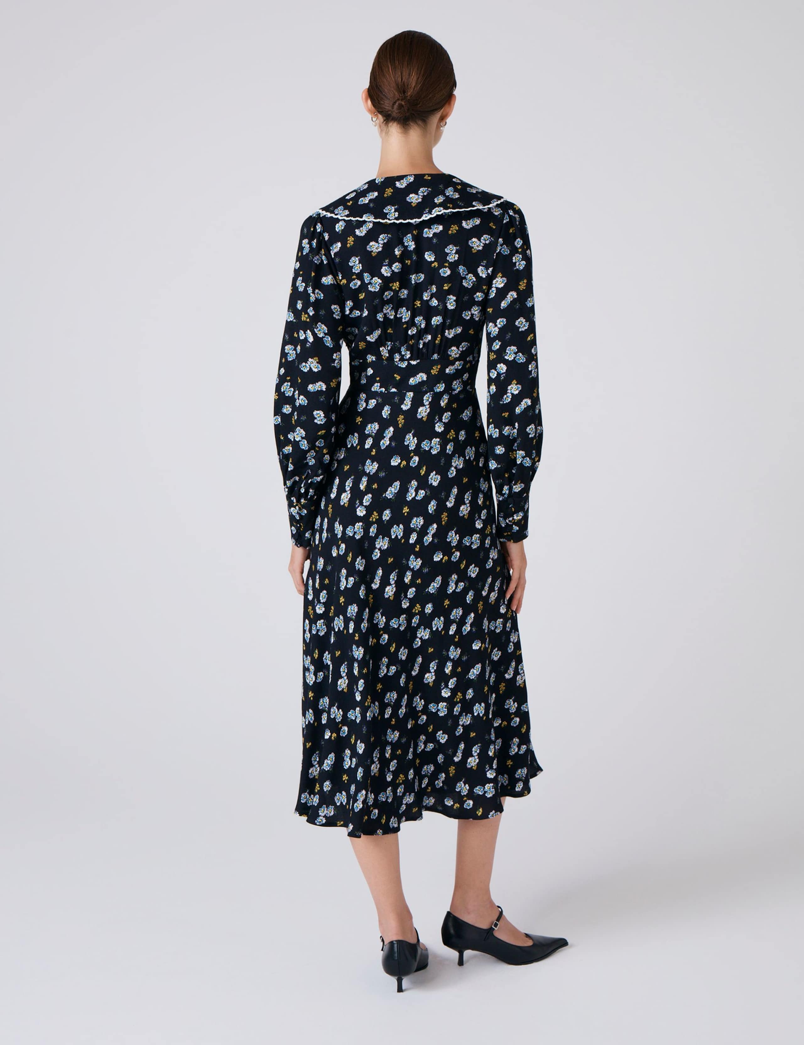 Crepe Floral Collared Midi Skater Dress 2 of 4