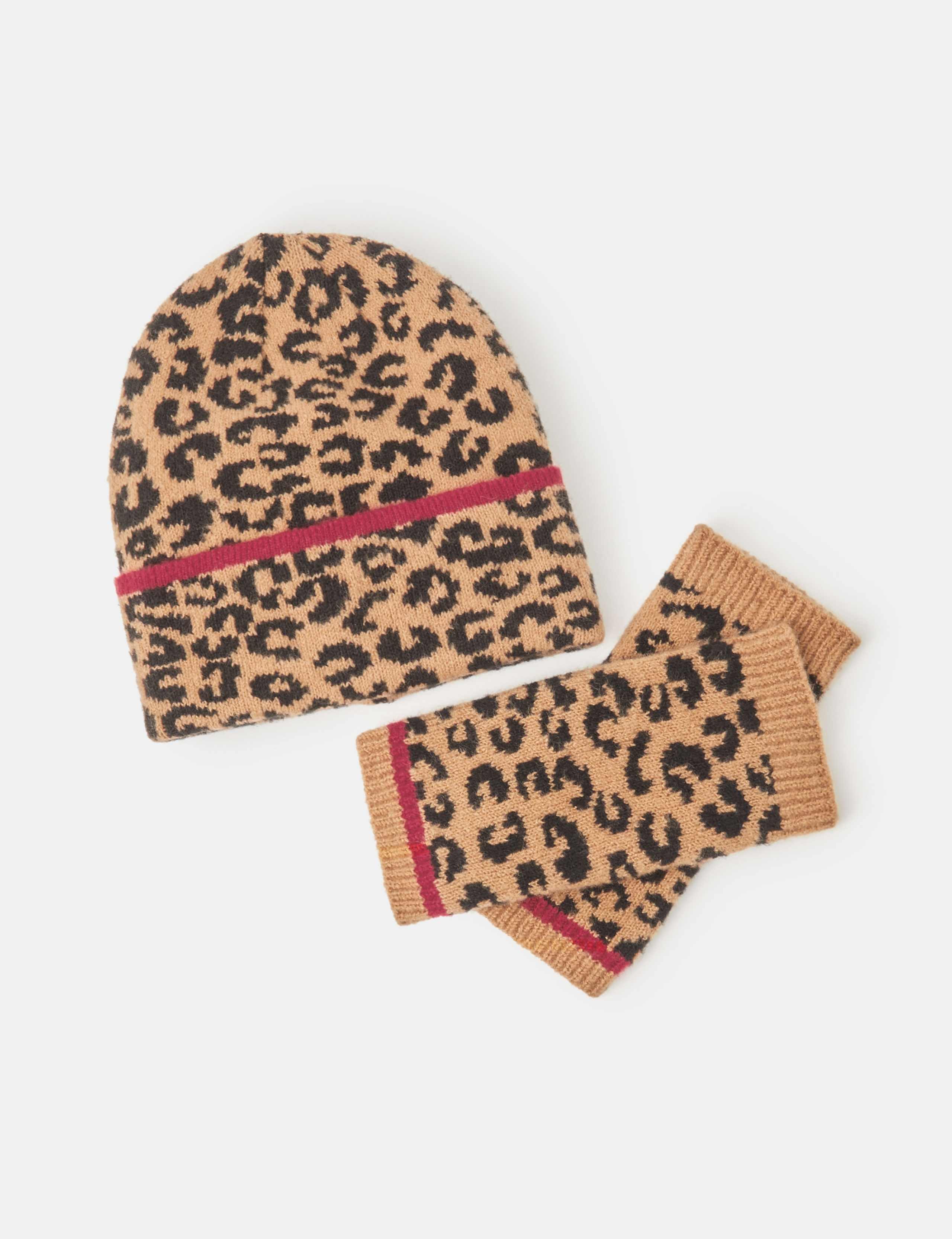 Leopard Print Beanie And Gloves Set 1 of 3