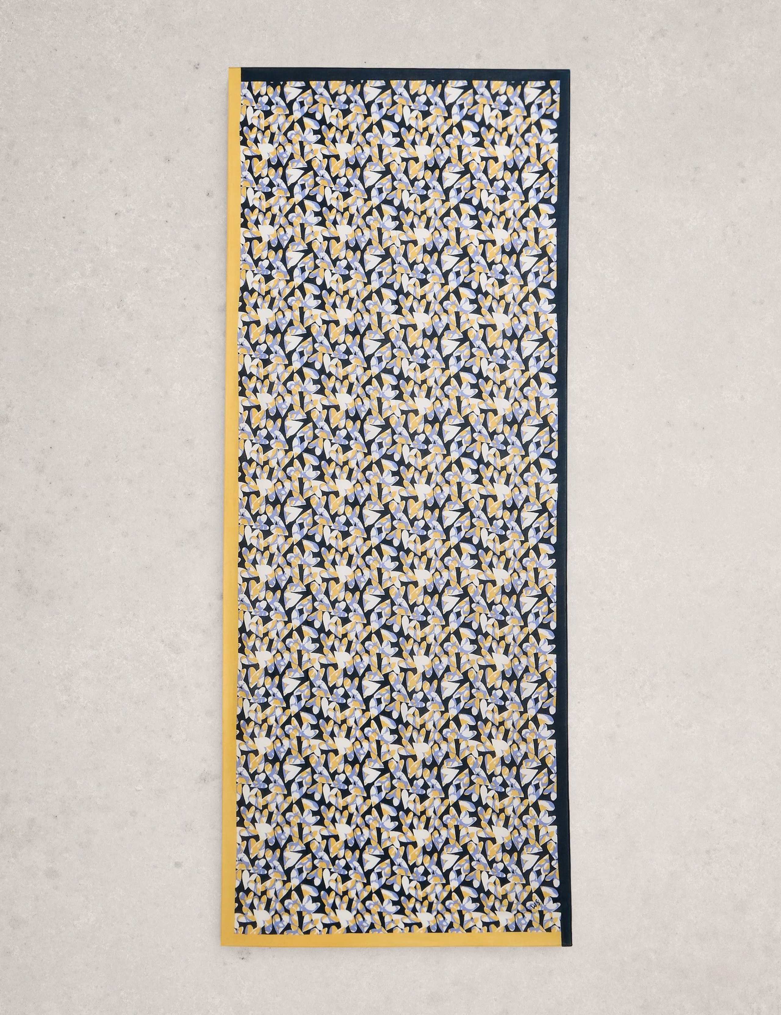 Printed Scarf 2 of 3