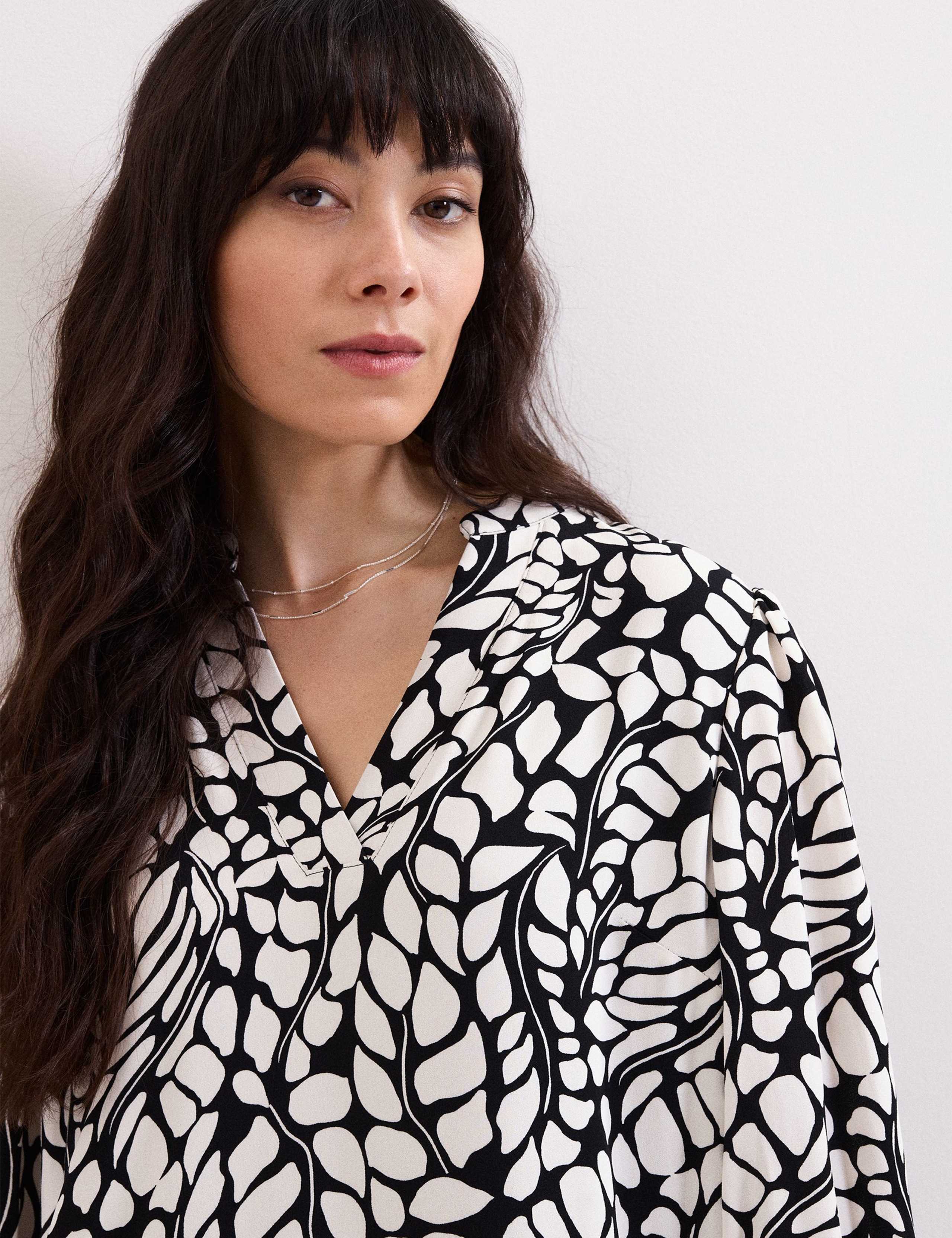 Printed V-Neck Mini Shift Dress 6 of 6