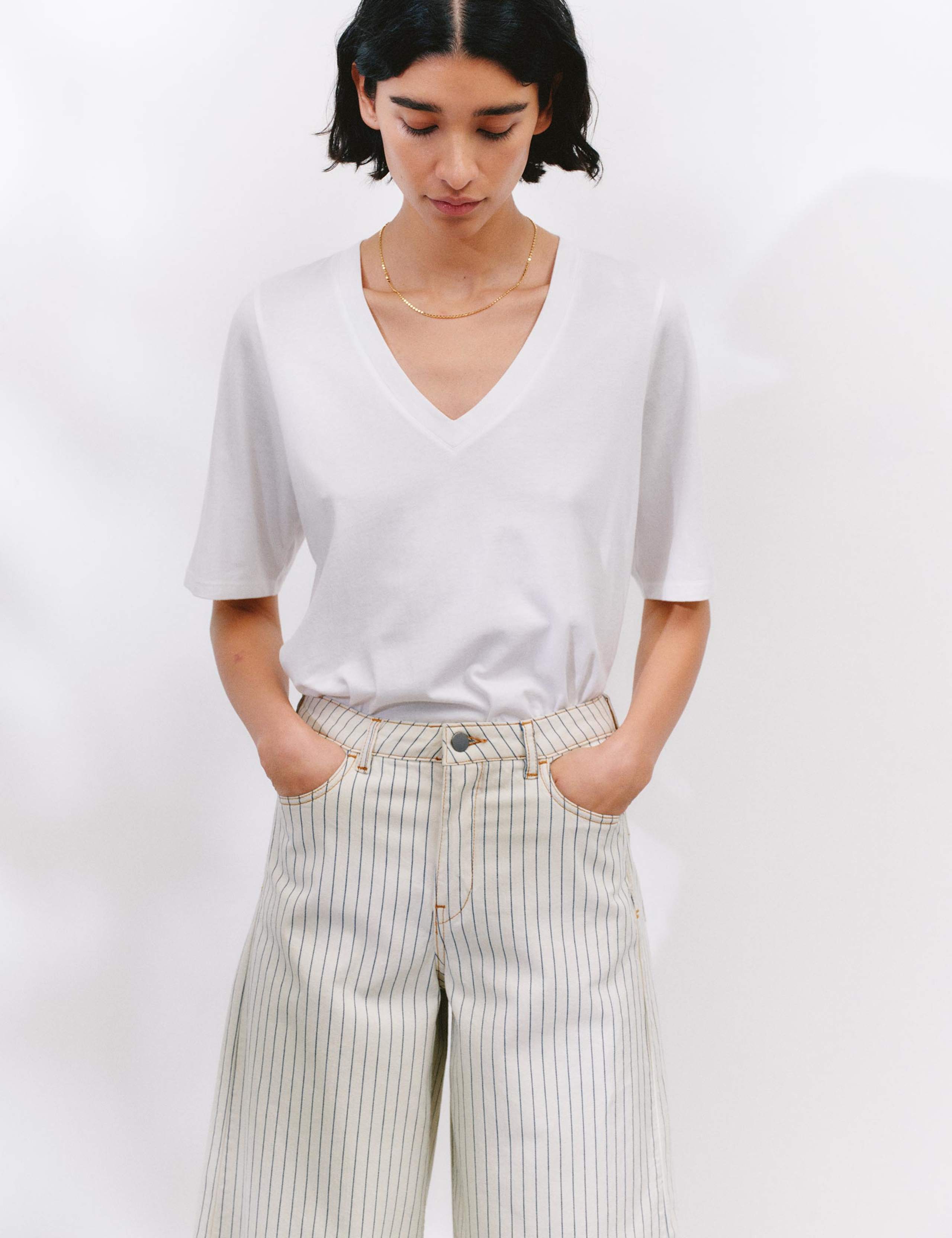Nessa High Waisted Wide Leg Jeans 3 of 6