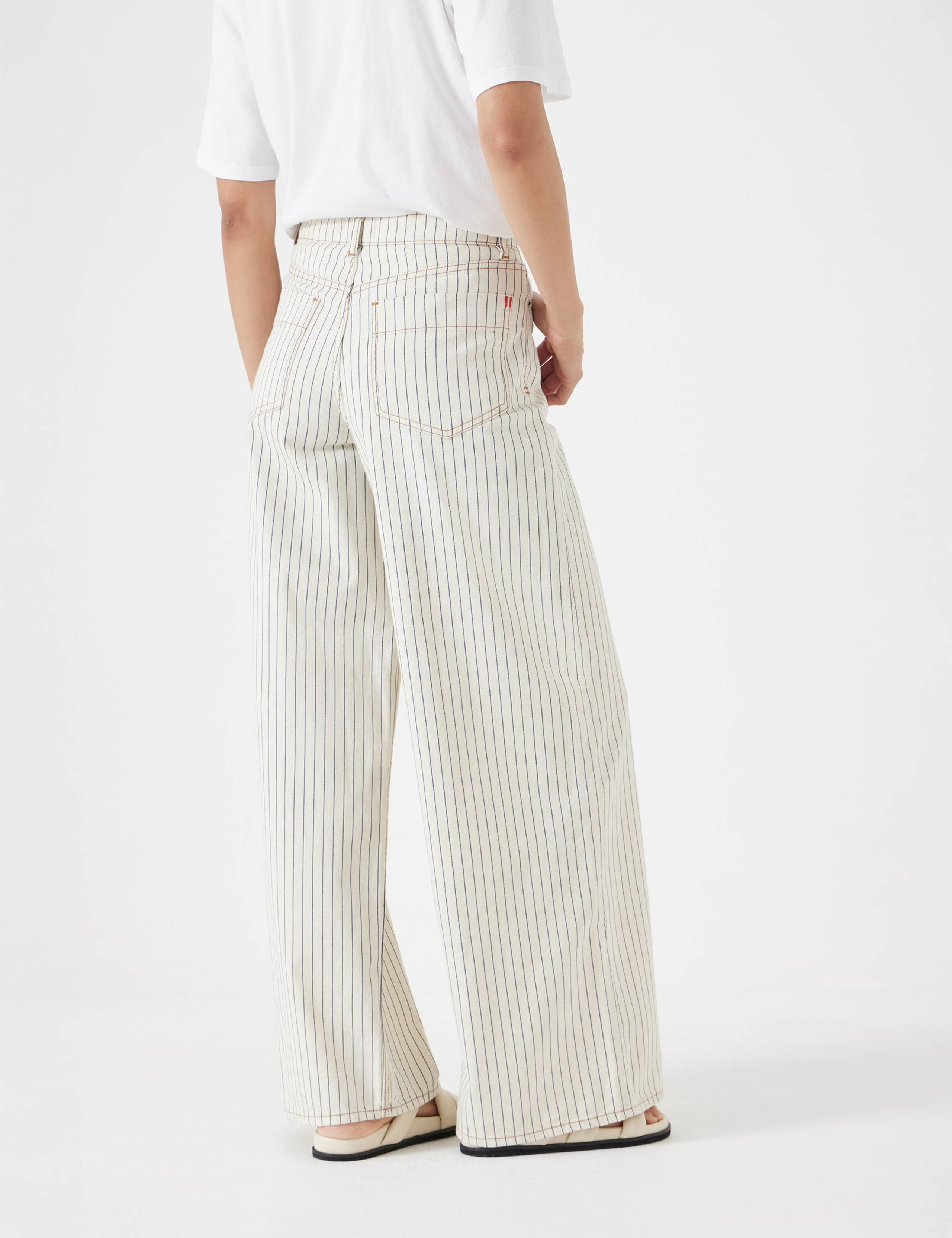 Nessa High Waisted Wide Leg Jeans 4 of 6