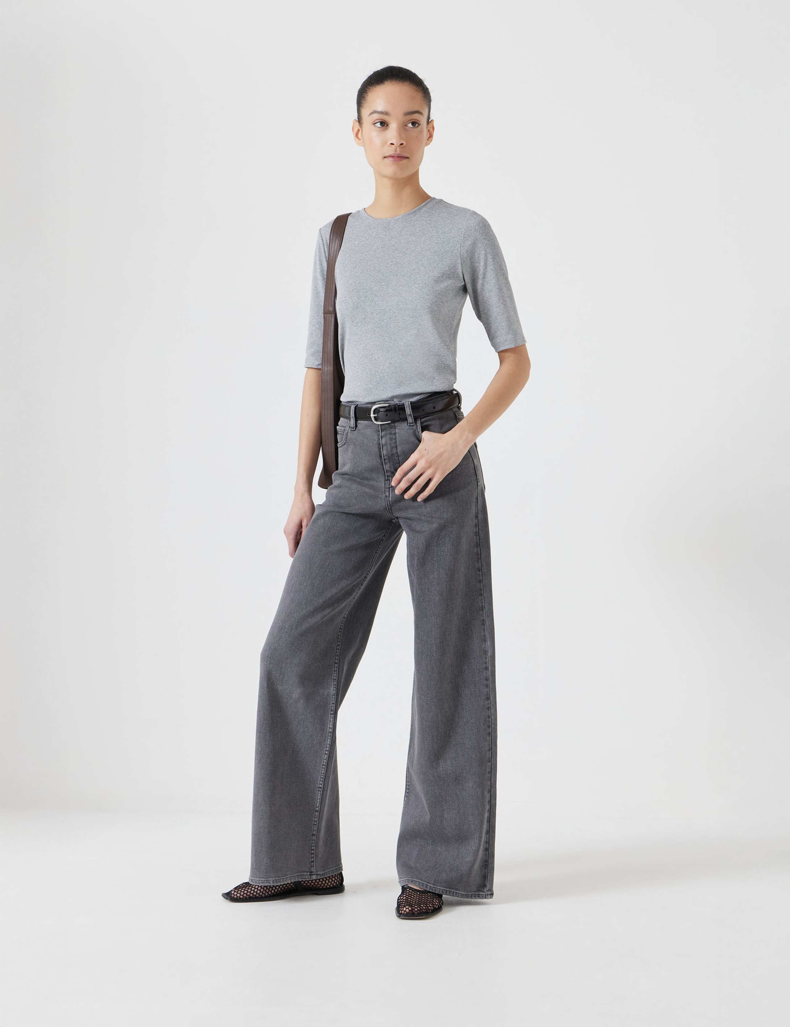 High Waisted Wide Leg Jeans 1 of 5