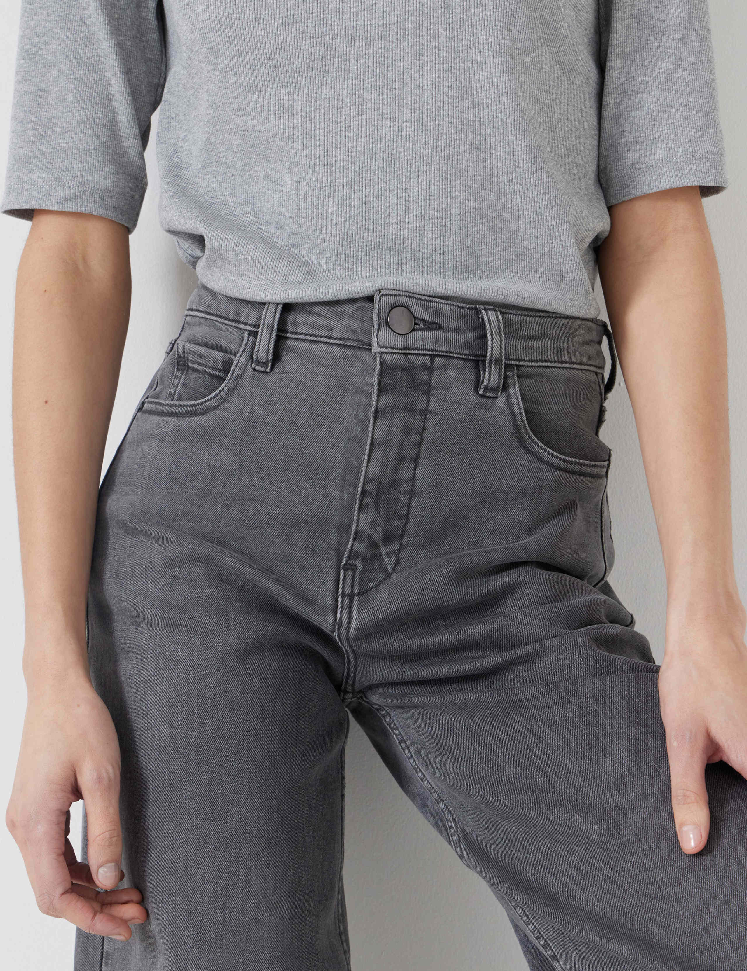 High Waisted Wide Leg Jeans 3 of 5