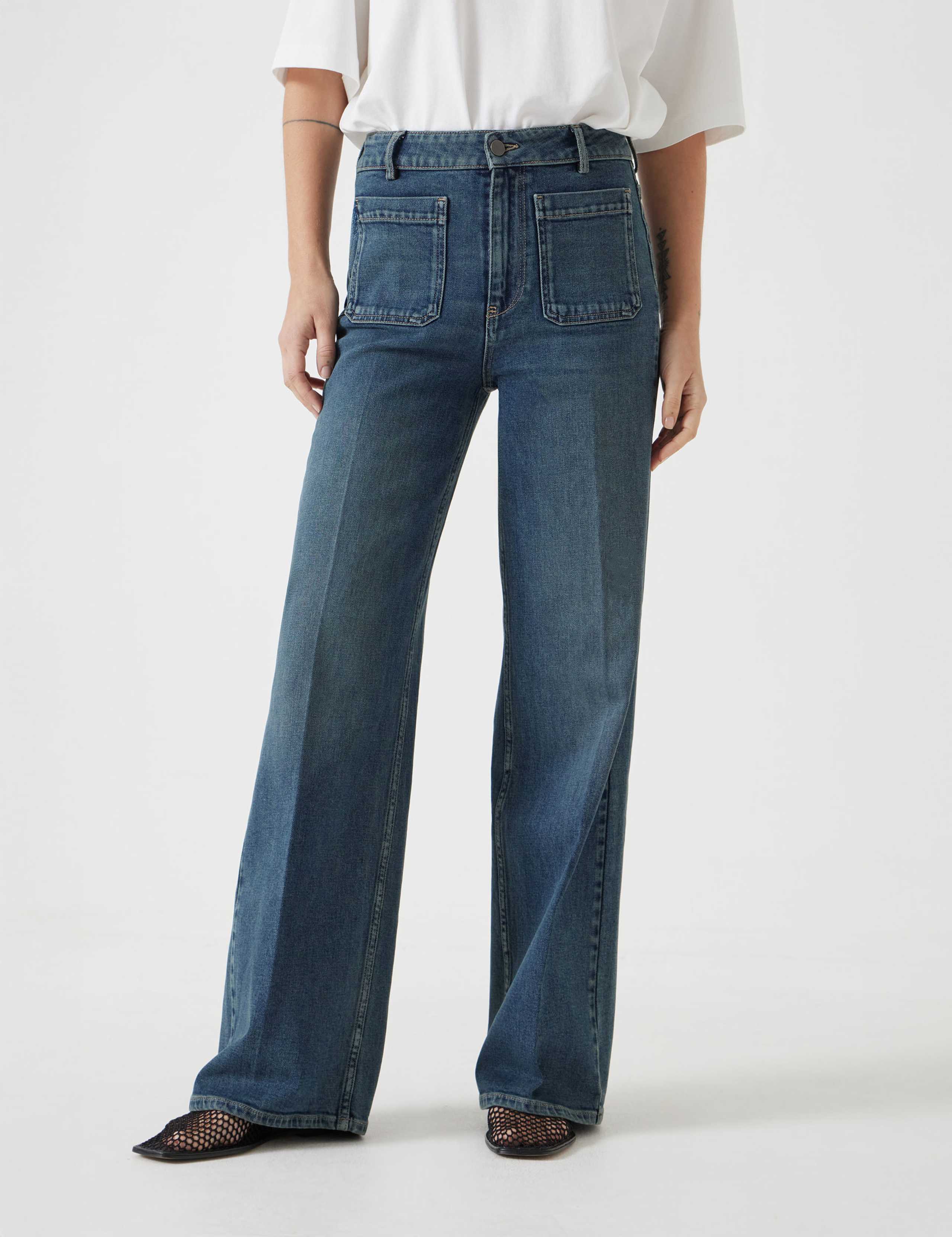 Rowan High Waisted Flared Jeans 5 of 5