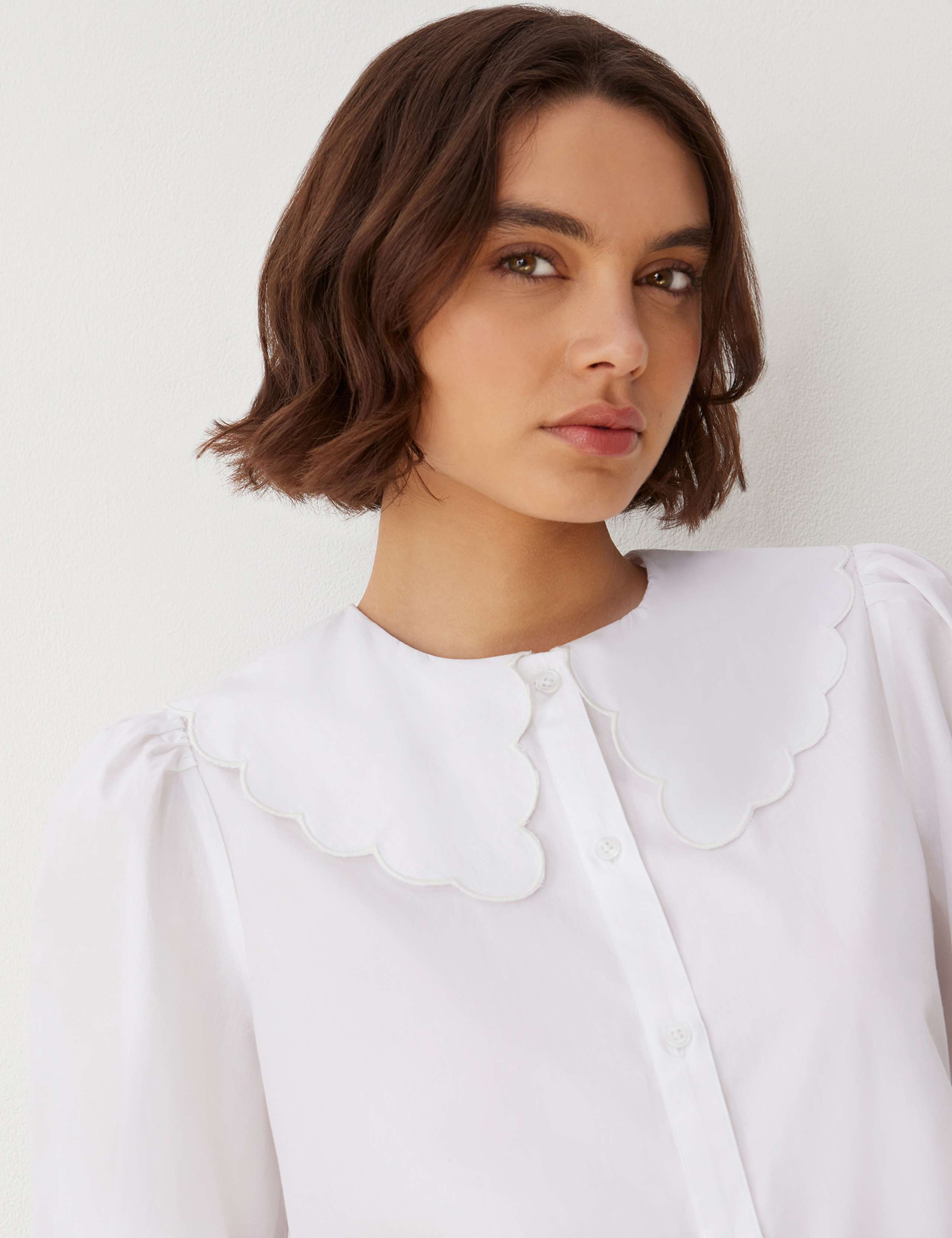 Pure Cotton Peter Pan Collar Shirt 4 of 4