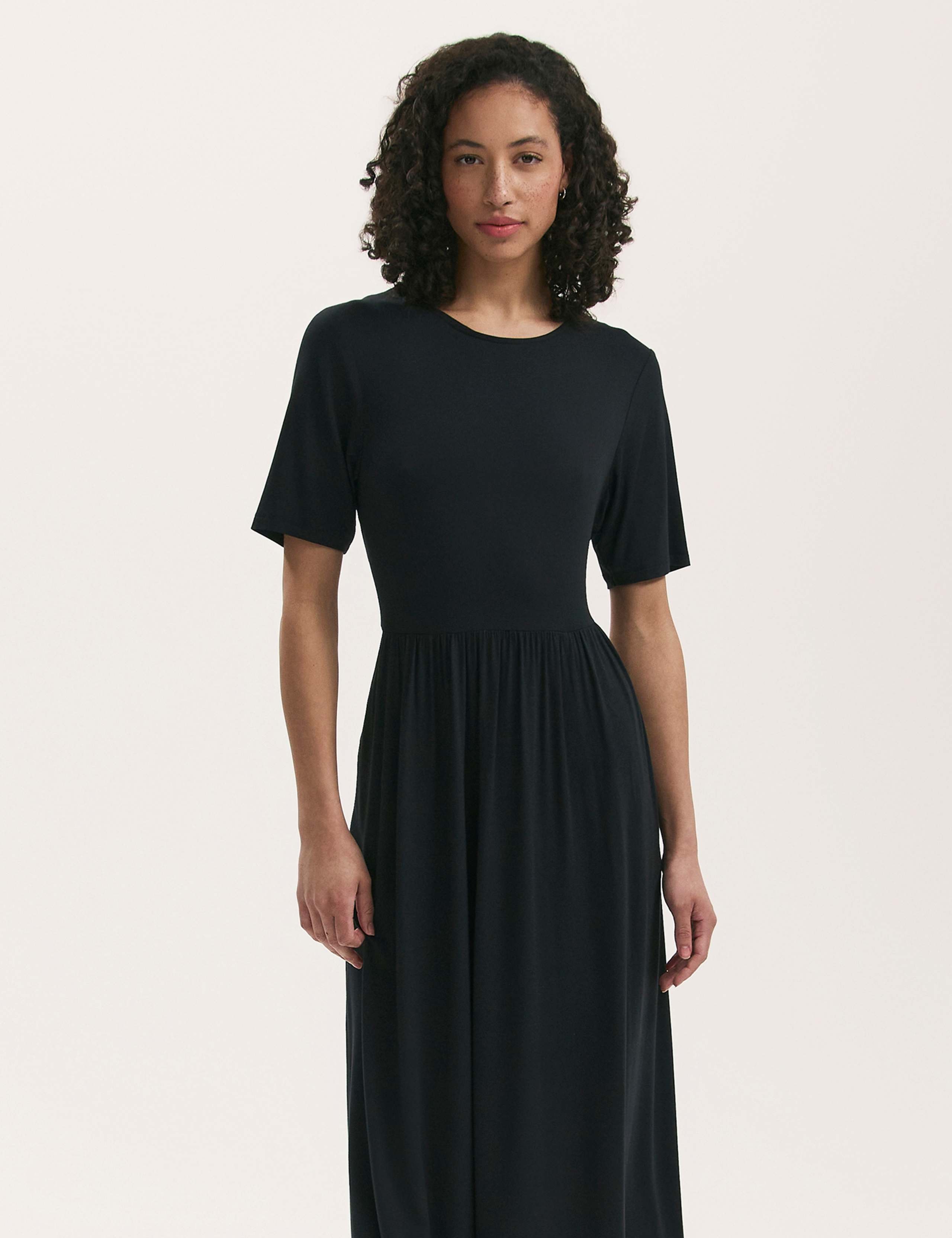 Jersey Midi T-Shirt Dress 3 of 4