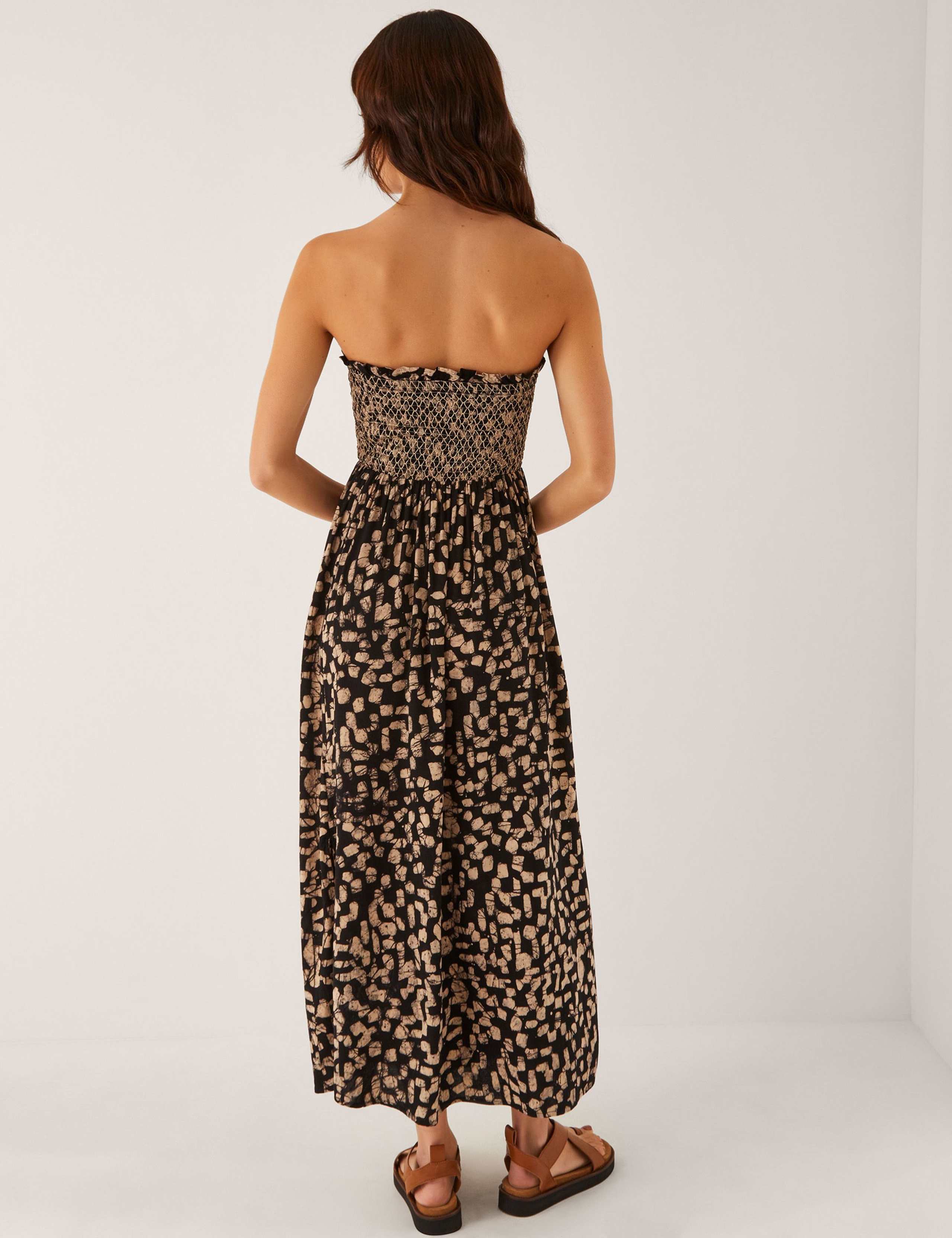 Geometric Maxi Shirred Dress 5 of 5