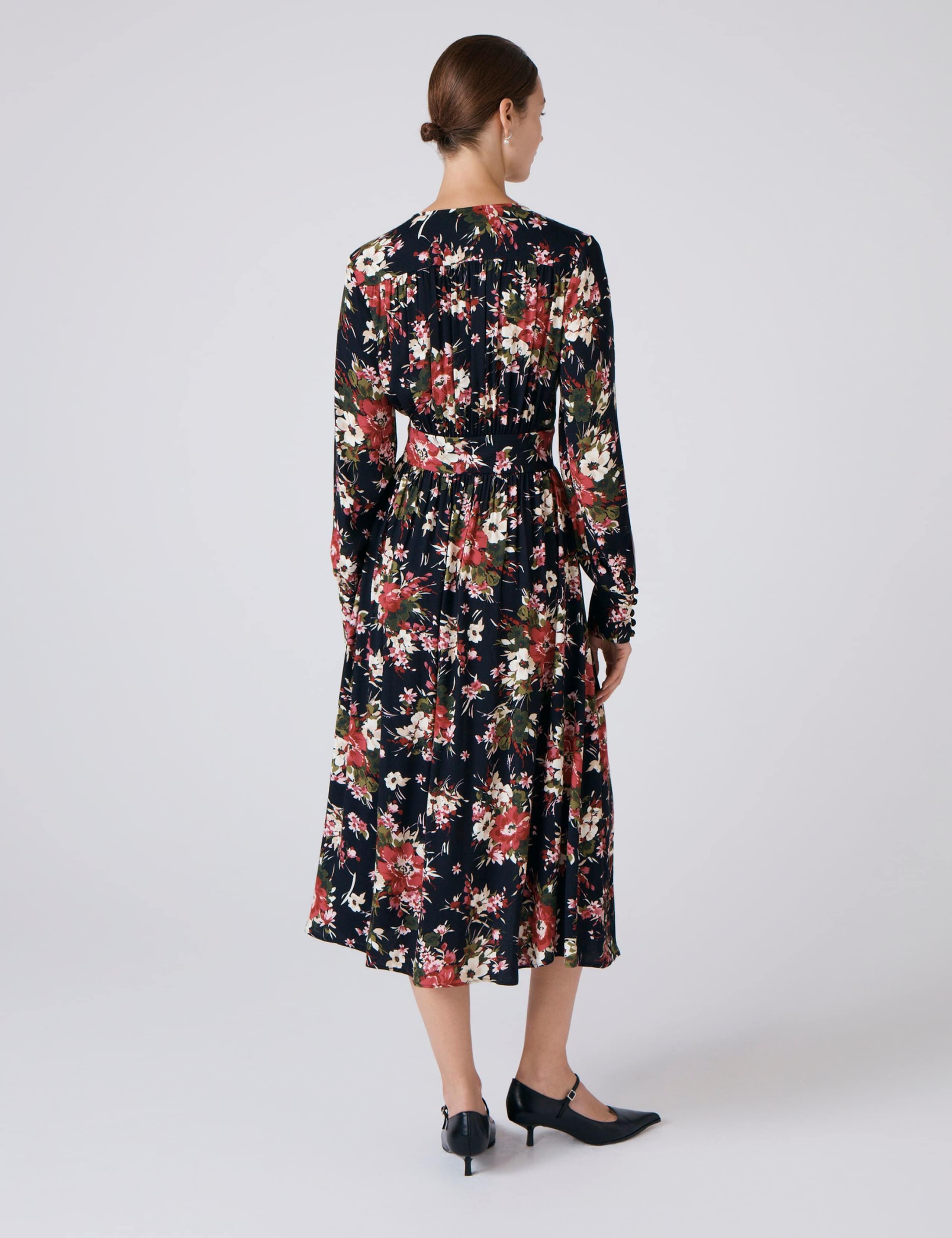 Crepe Floral V-Neck Midi Waisted Dress 3 of 5