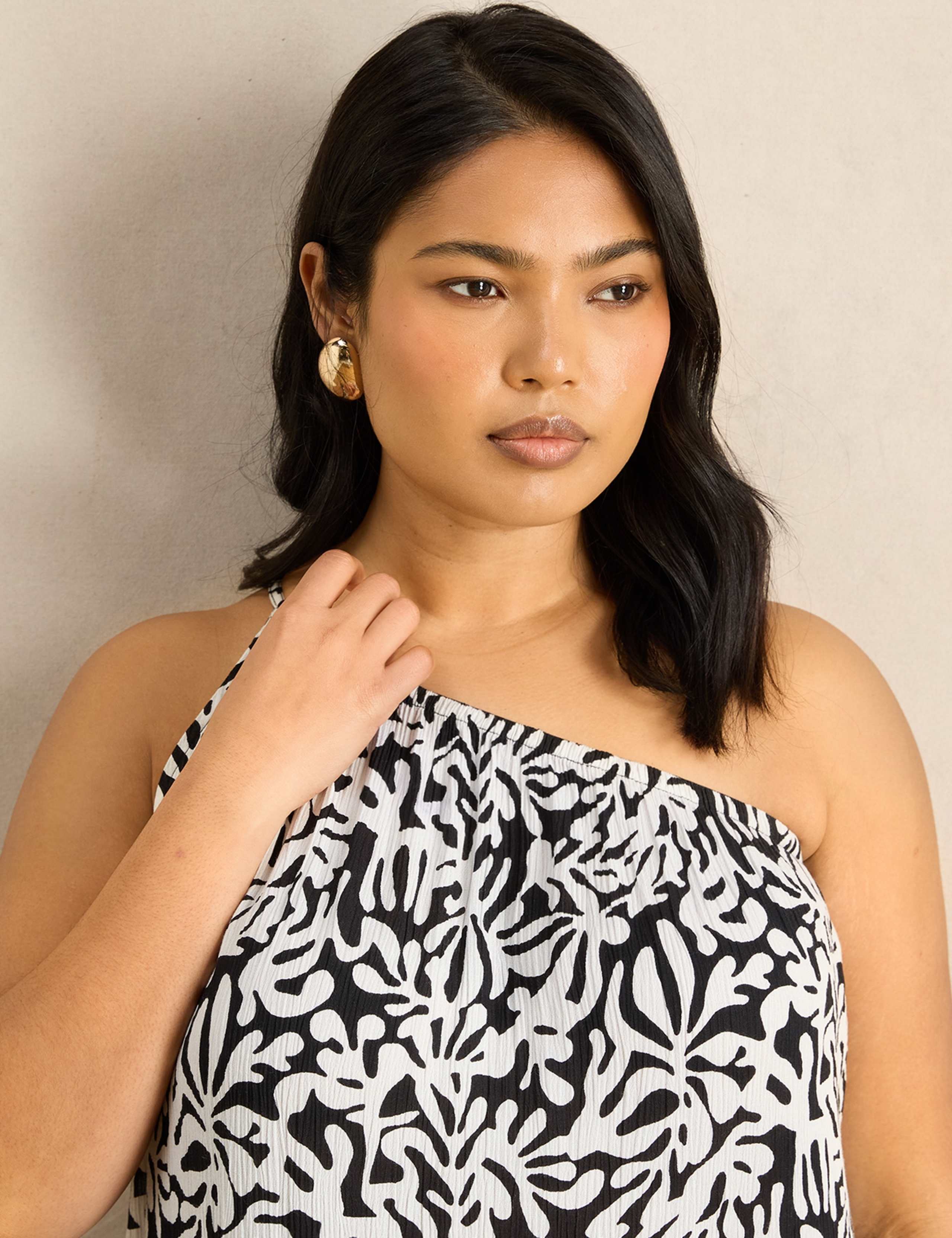 Printed One Shoulder Maxi Bardot Dress 5 of 5