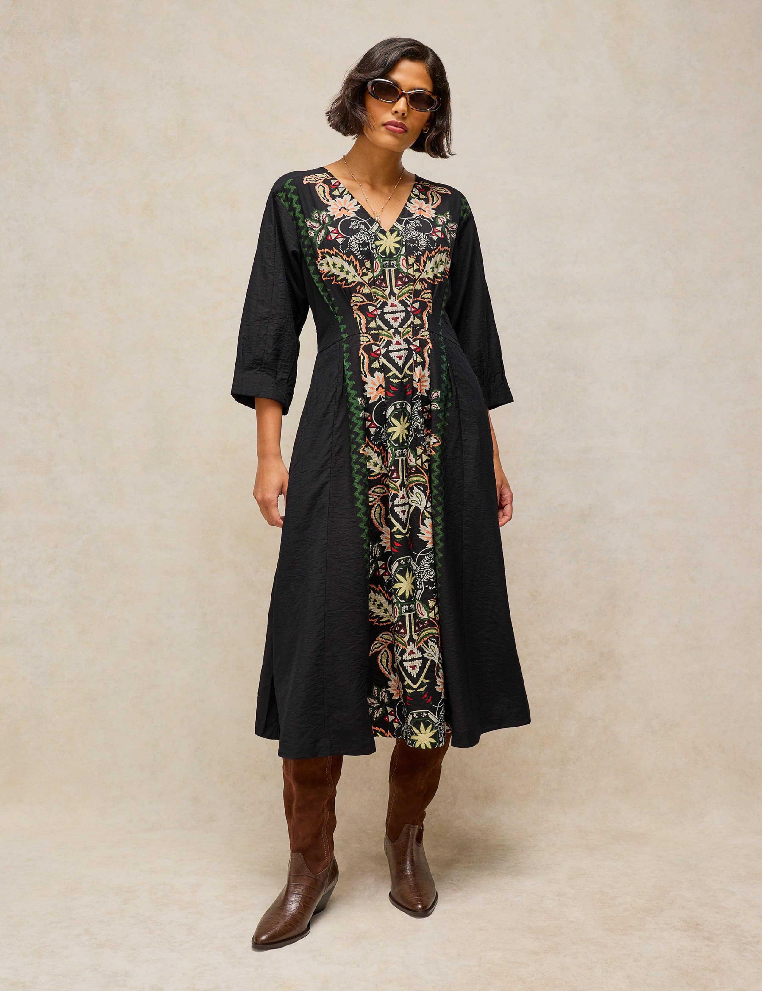 Kate Patterned V Neck Midi Dress 1 of 6