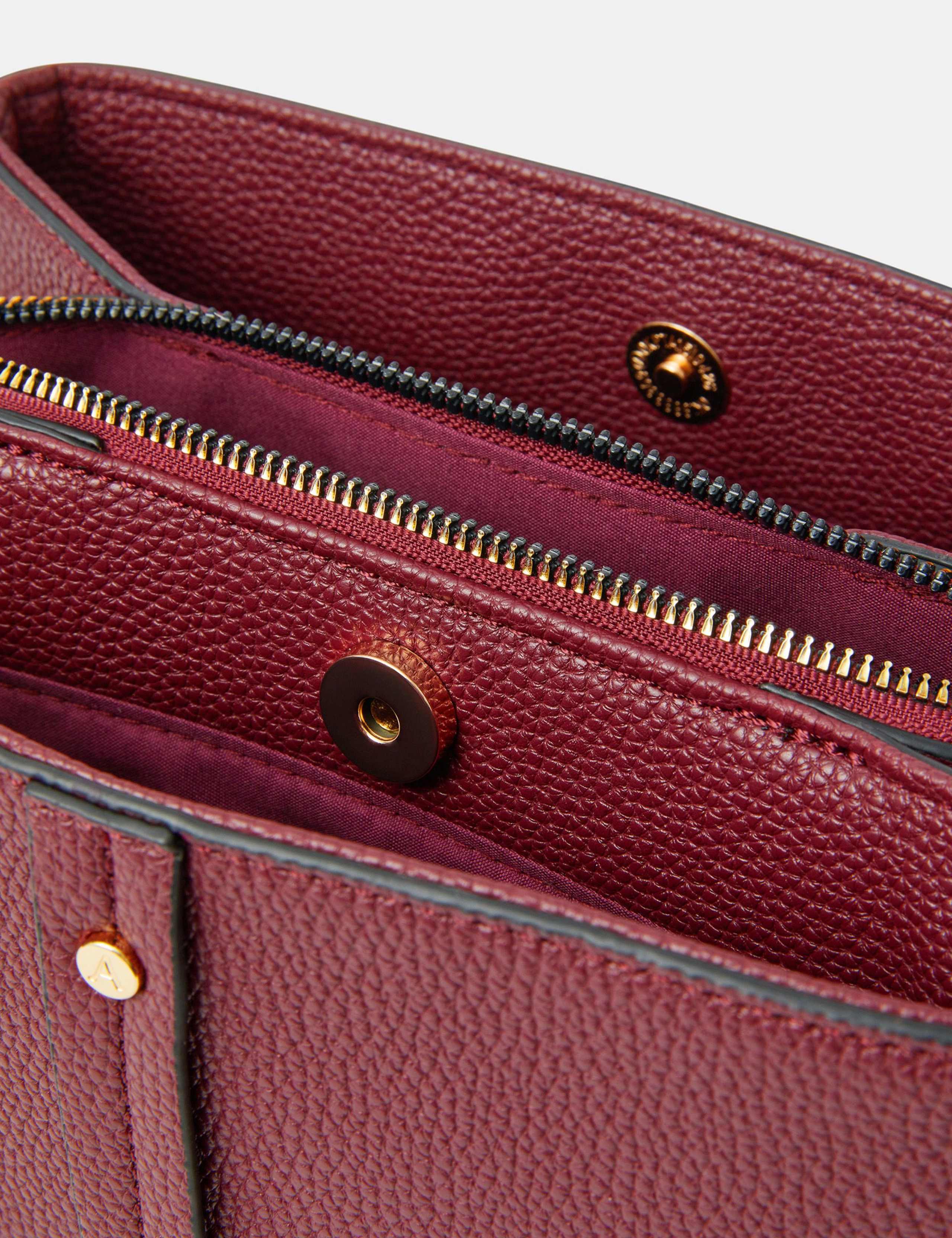 Faux Leather Geometric Strap Cross Body Bag 3 of 4