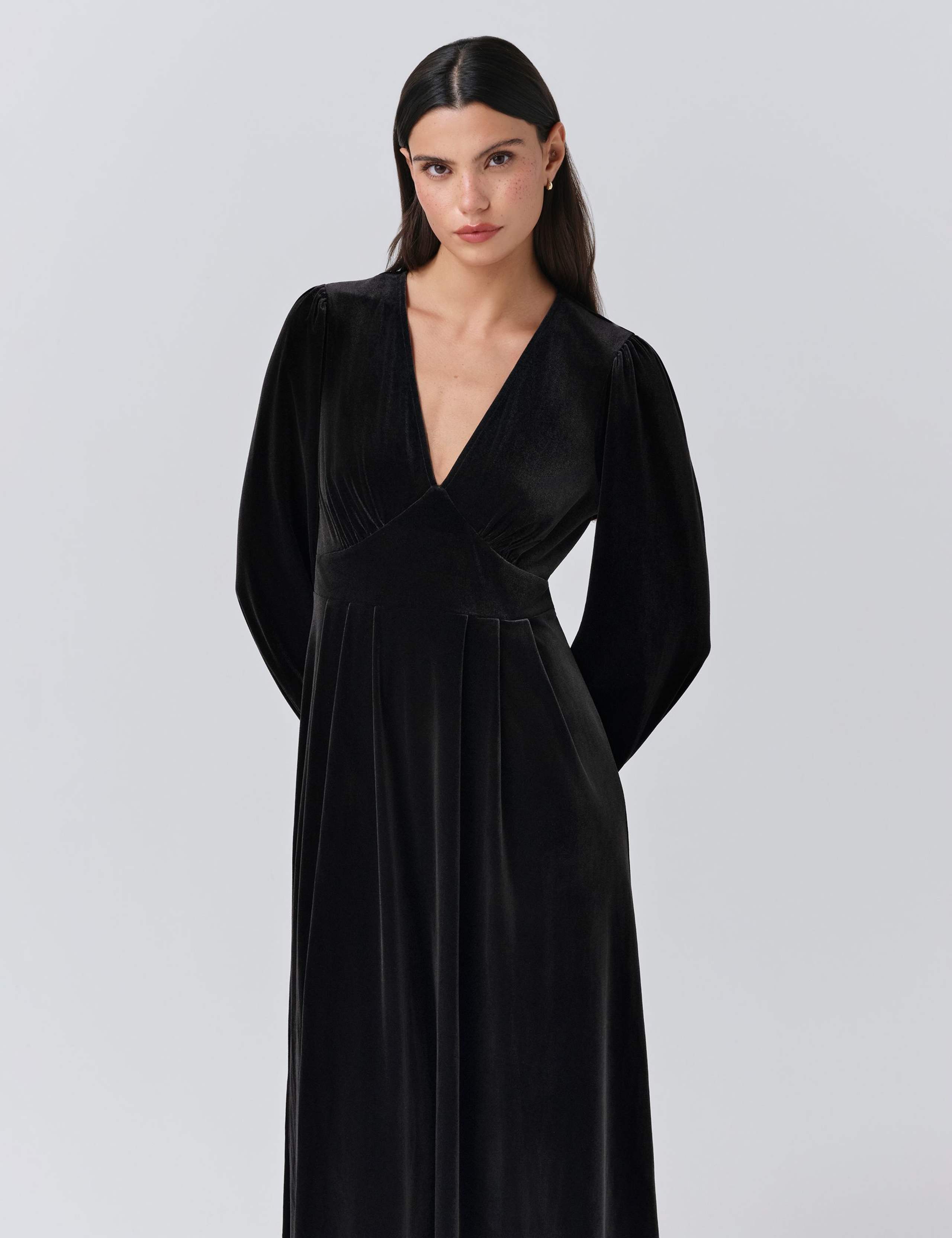 Velvet V-Neck Midi Skater Dress 4 of 5