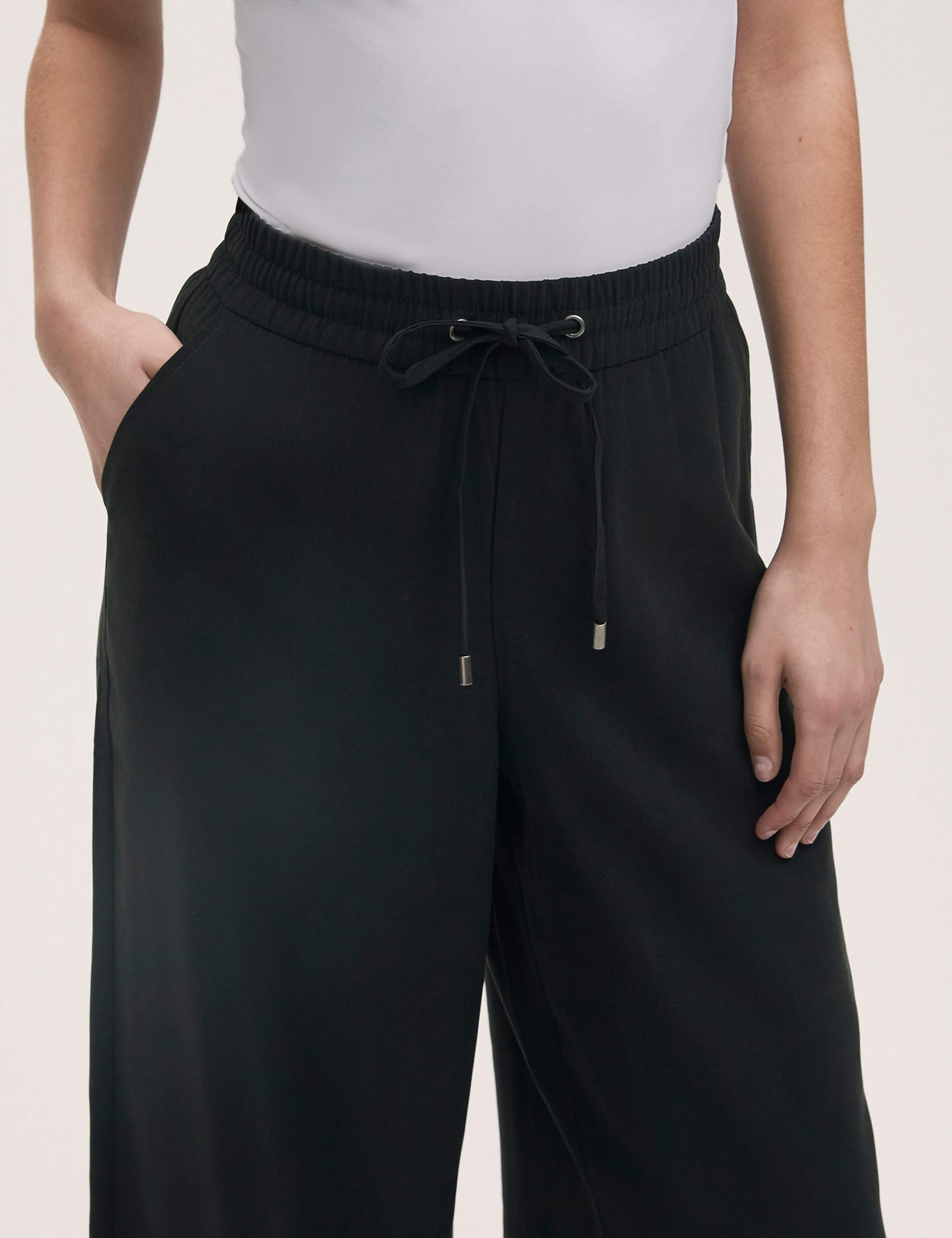 Drawstring Wide Leg Trousers 4 of 4