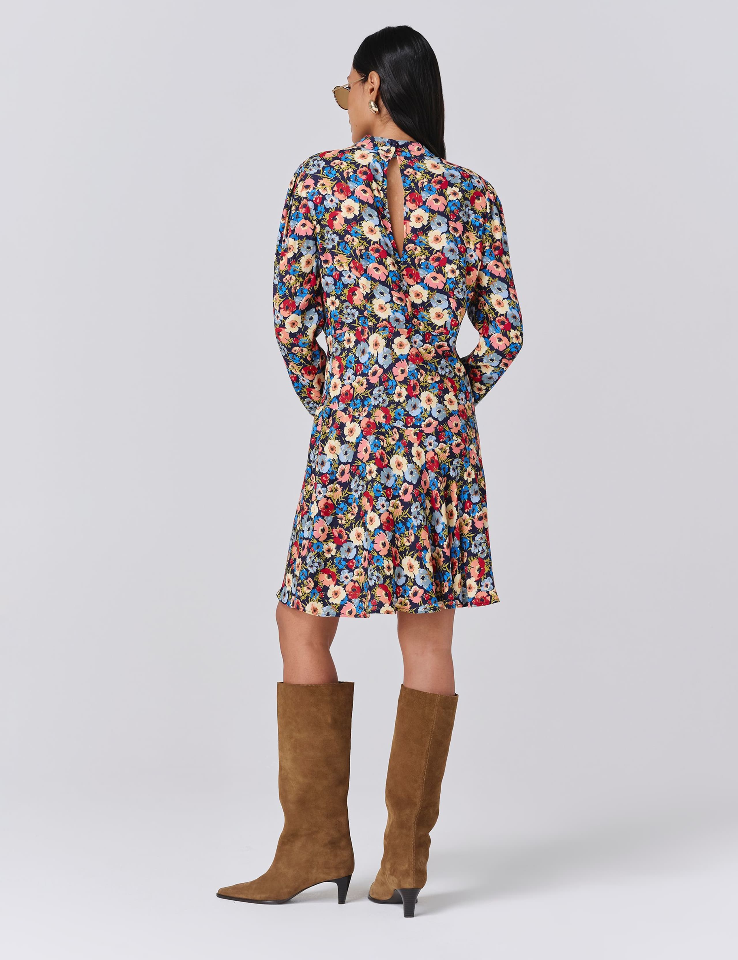 Crepe Floral Knee Length Skater Dress 3 of 5