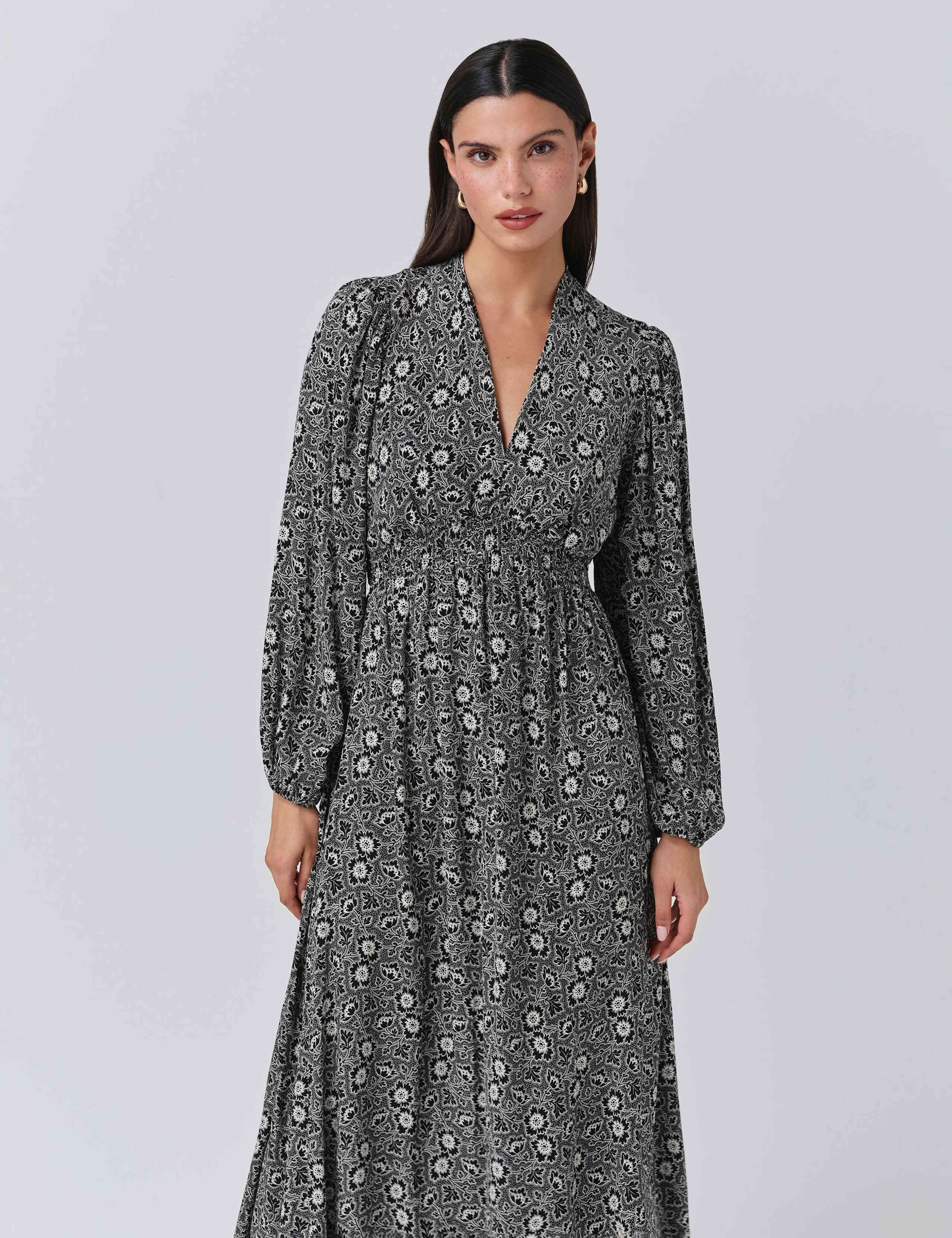 Crepe Floral V-Neck Midi Waisted Dress 4 of 5