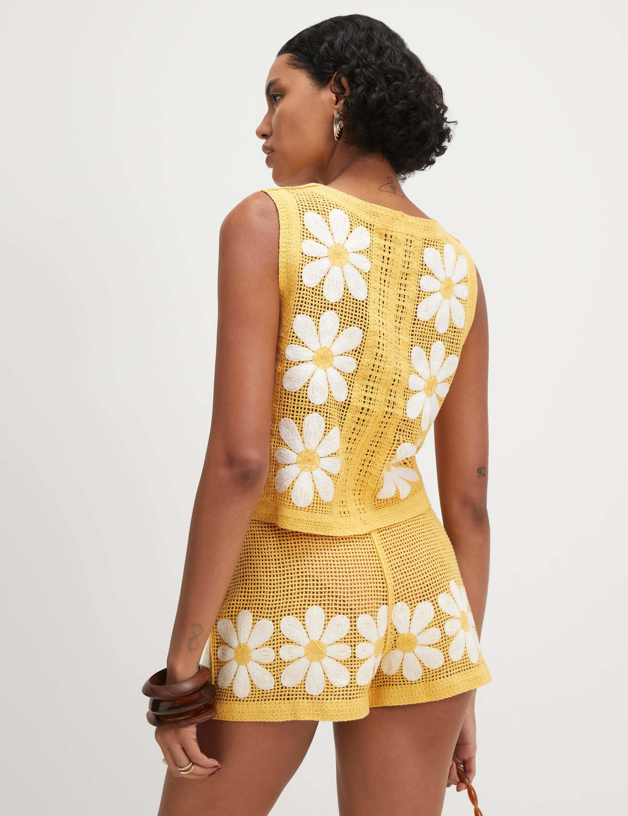 Floral Embroidered Shorts 2 of 4