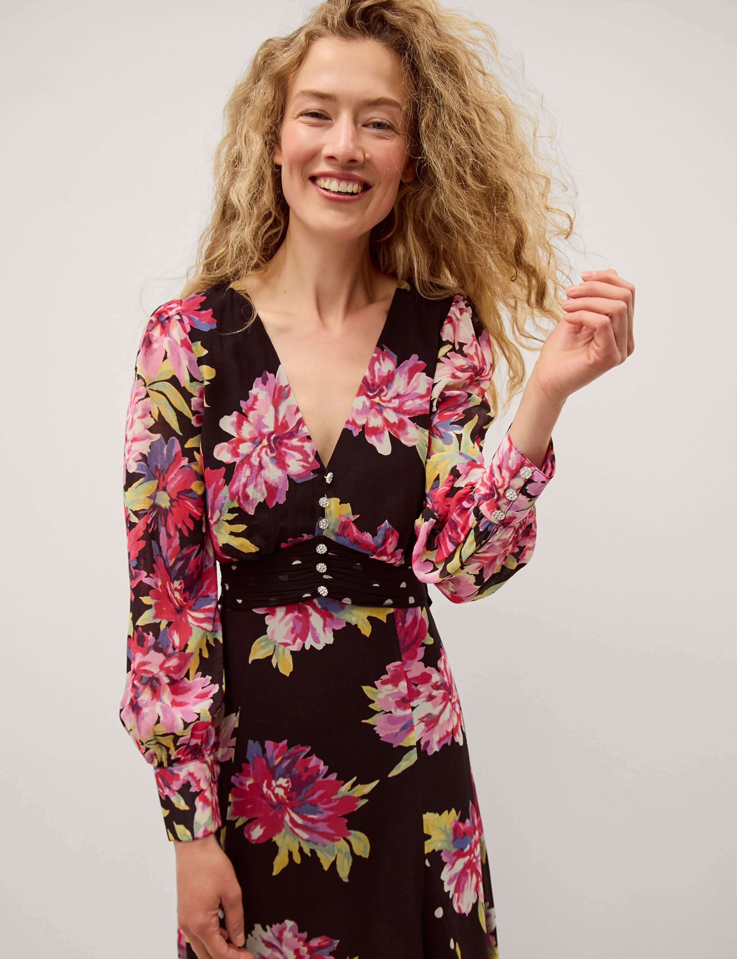 Floral V-Neck Maxi Tea Dress 2 of 4