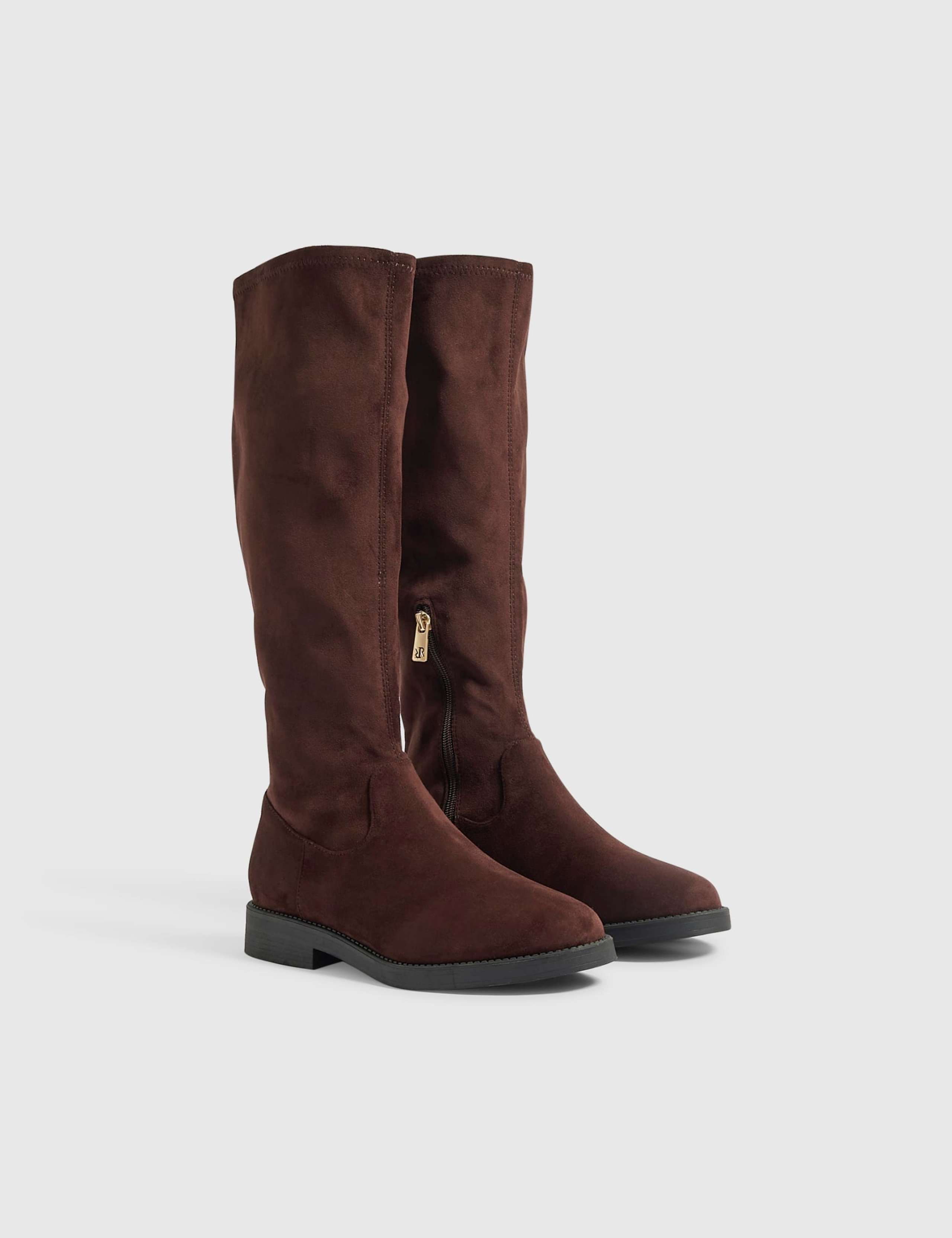 Thigh High Leg Boots With Low Heel 2 of 5