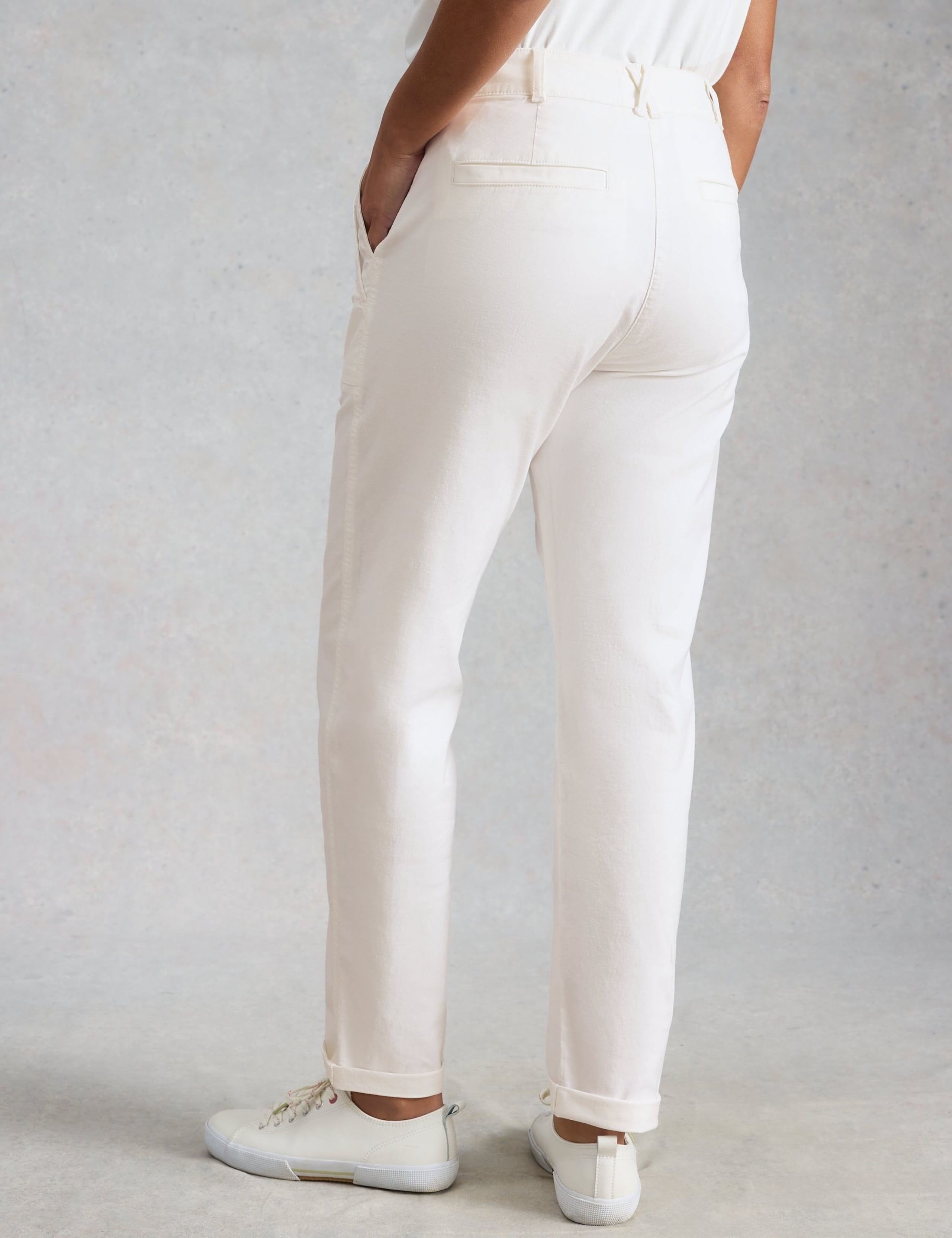 Twister Tapered Ankle Grazer Chinos with Linen 3 of 6