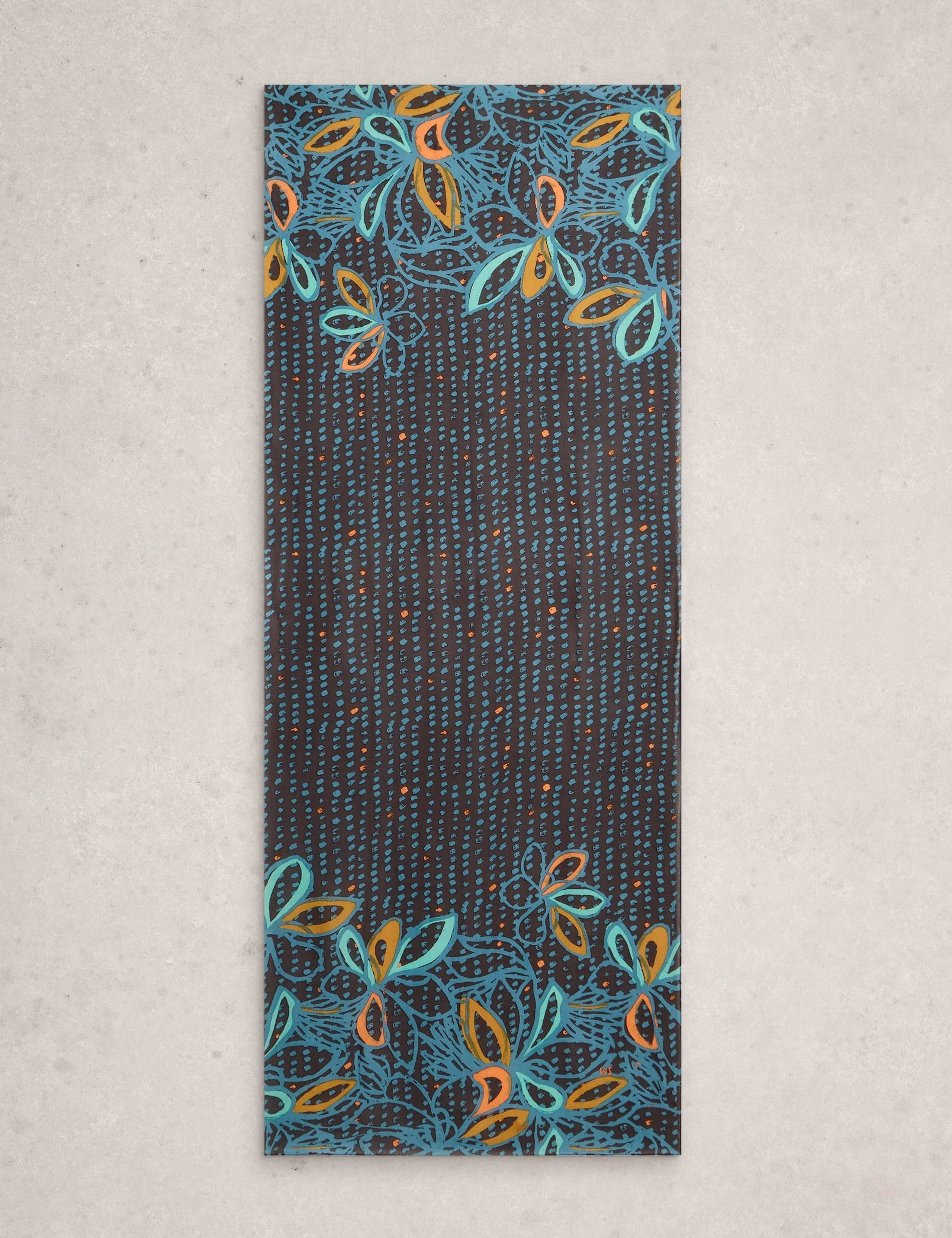 Printed Scarf 2 of 3