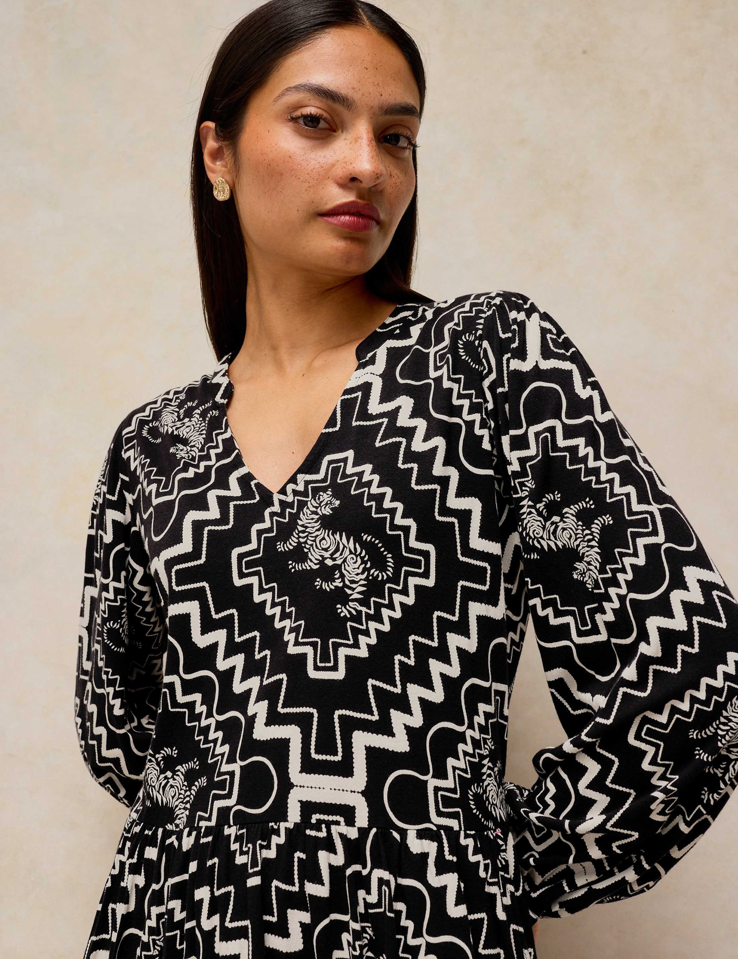 Patterned Knee Length Dress With Modal 5 of 6