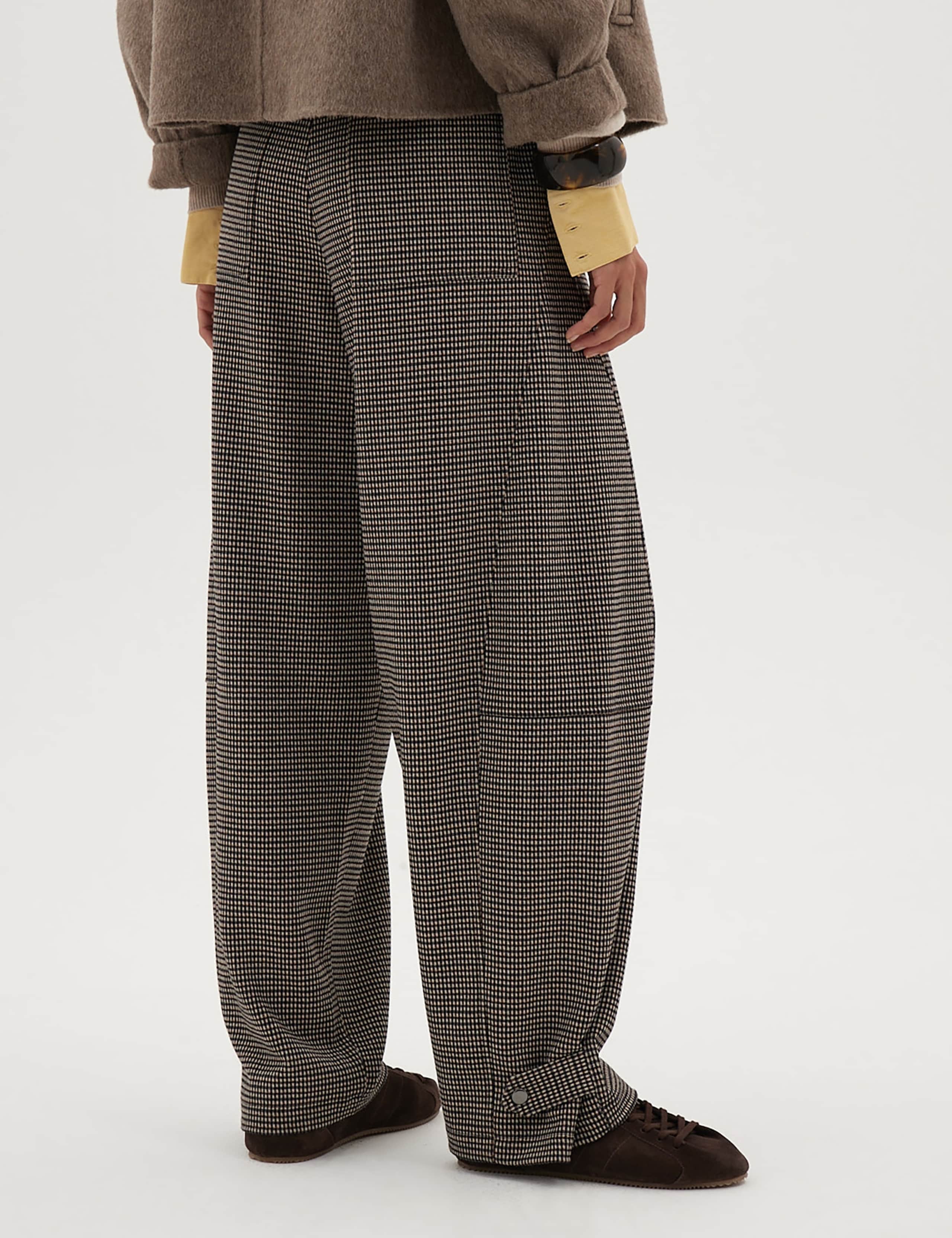 Taylor Checked Barrel Leg Joggers 5 of 5