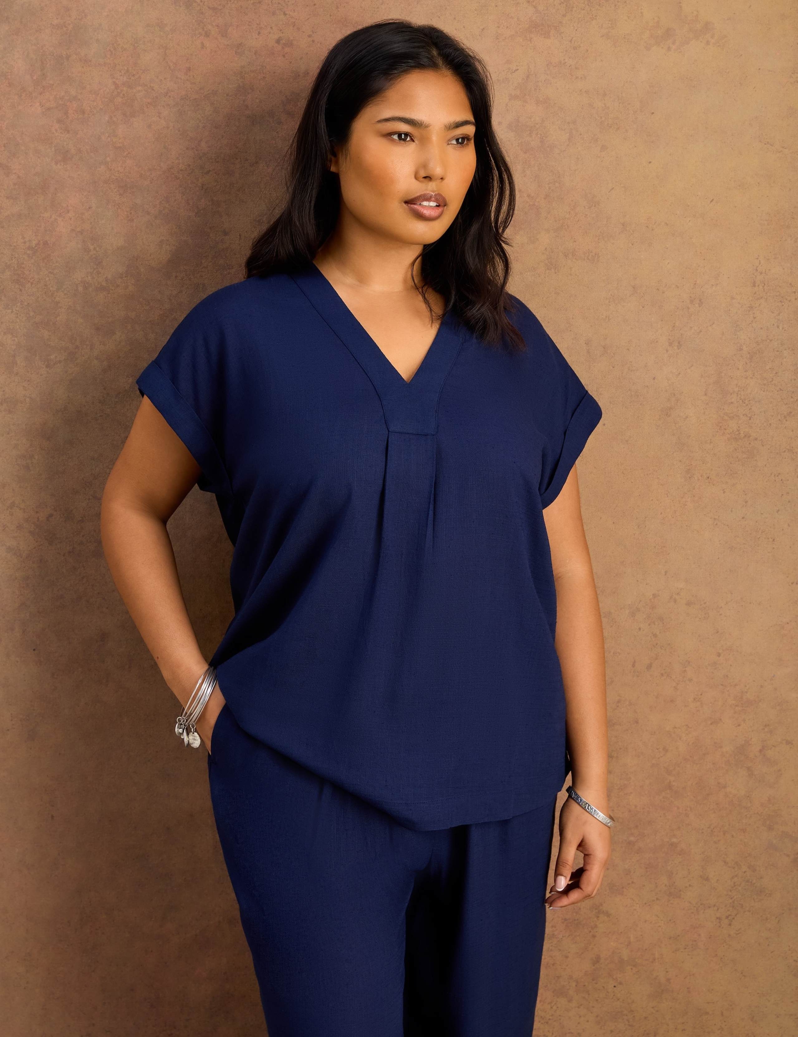 Linen Blend V-Neck Top 2 of 4