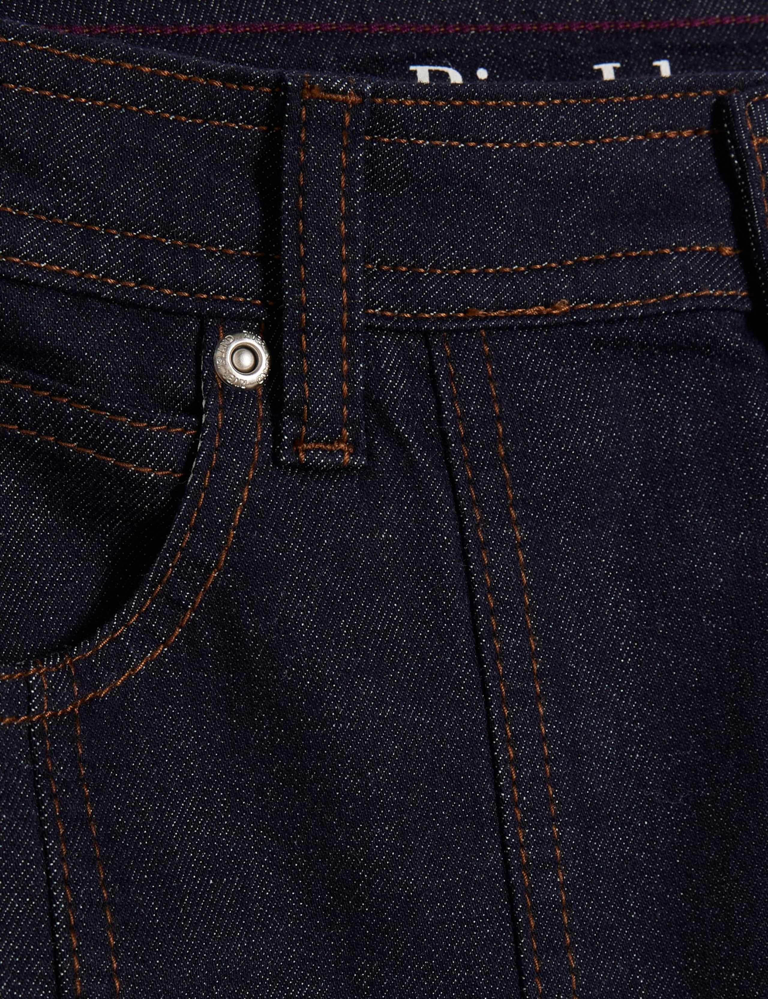 Mid Rise Seam Detail Flared Jeans 2 of 6
