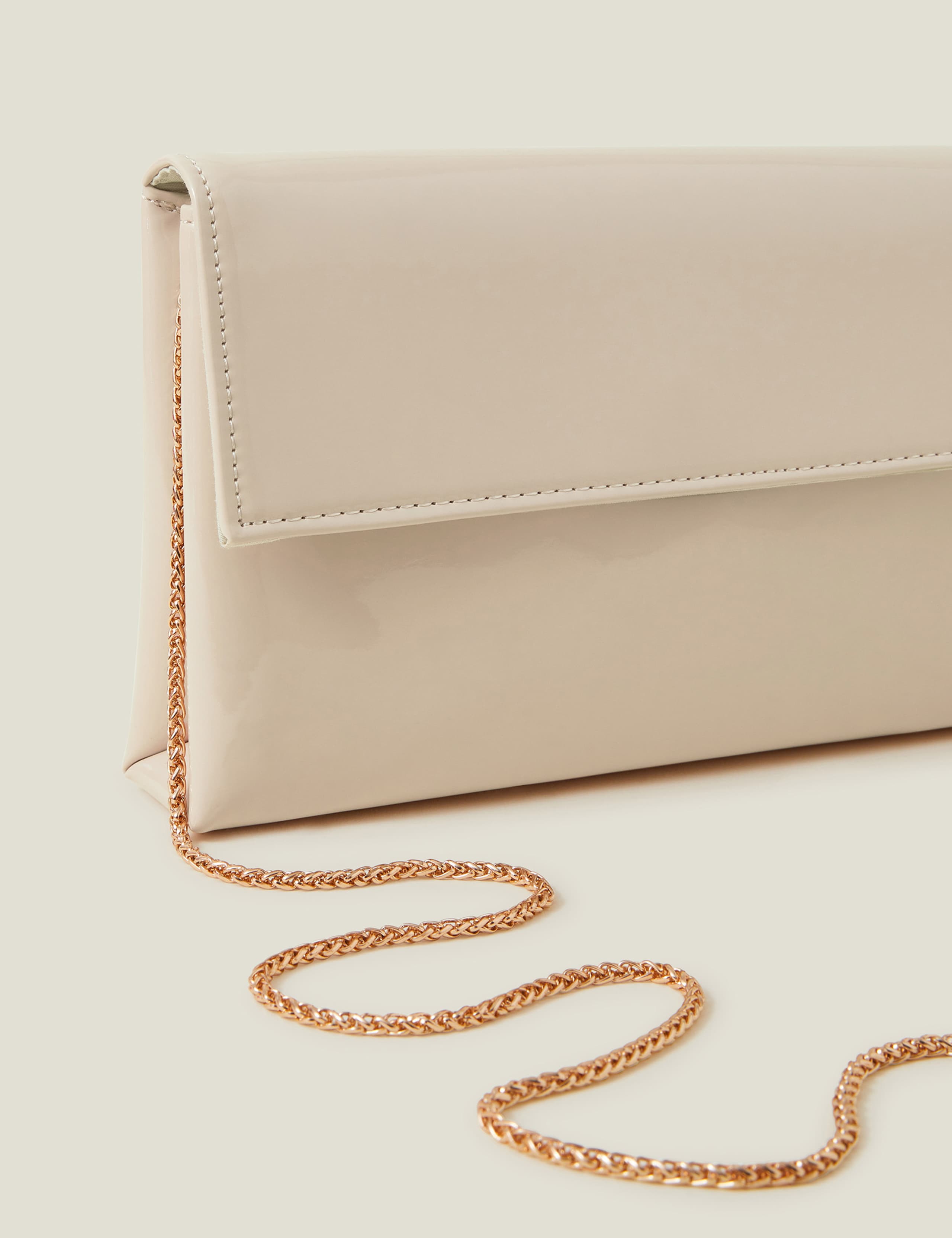 Patent Finish Chain Strap Clutch Bag 2 of 4