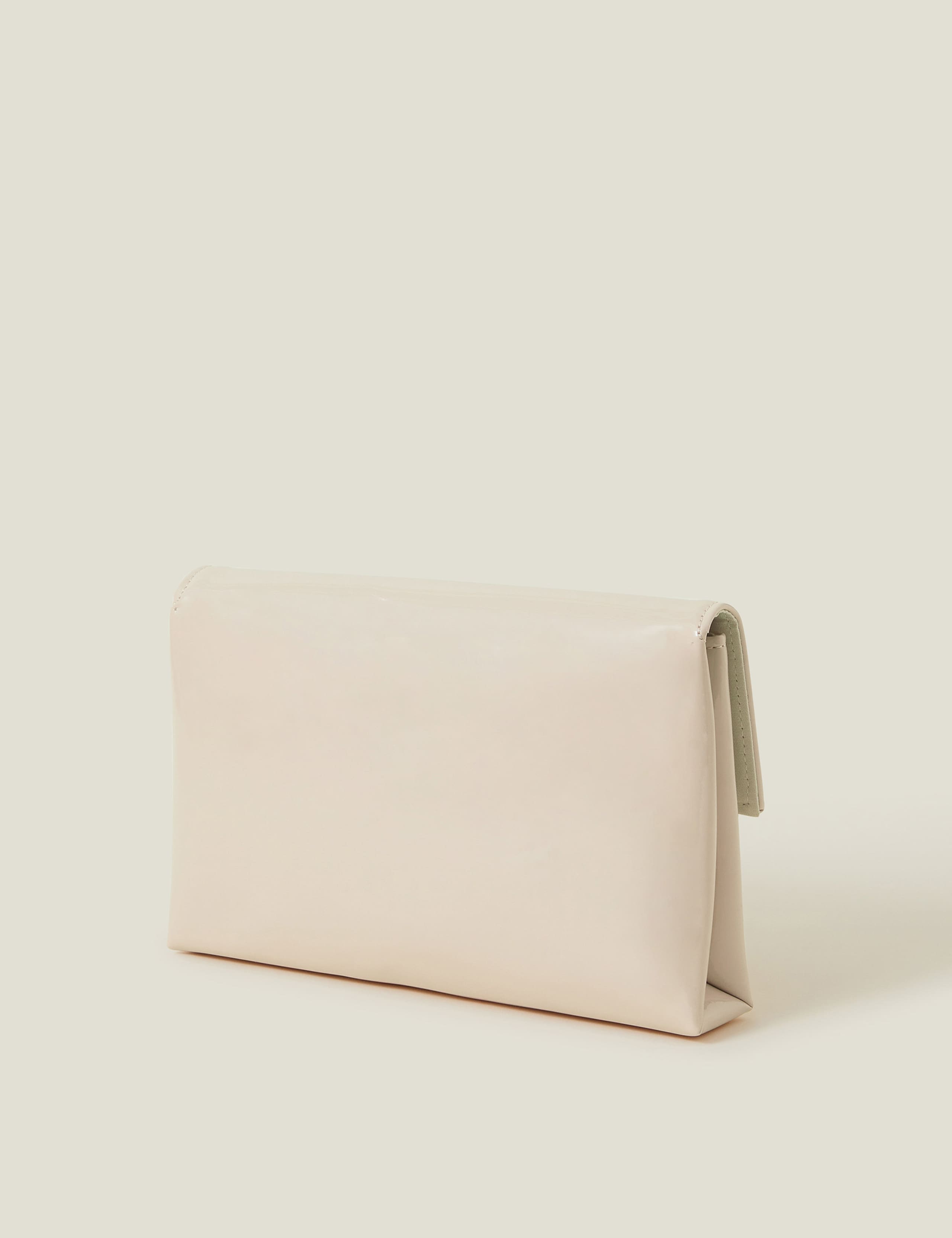 Patent Finish Chain Strap Clutch Bag 3 of 4