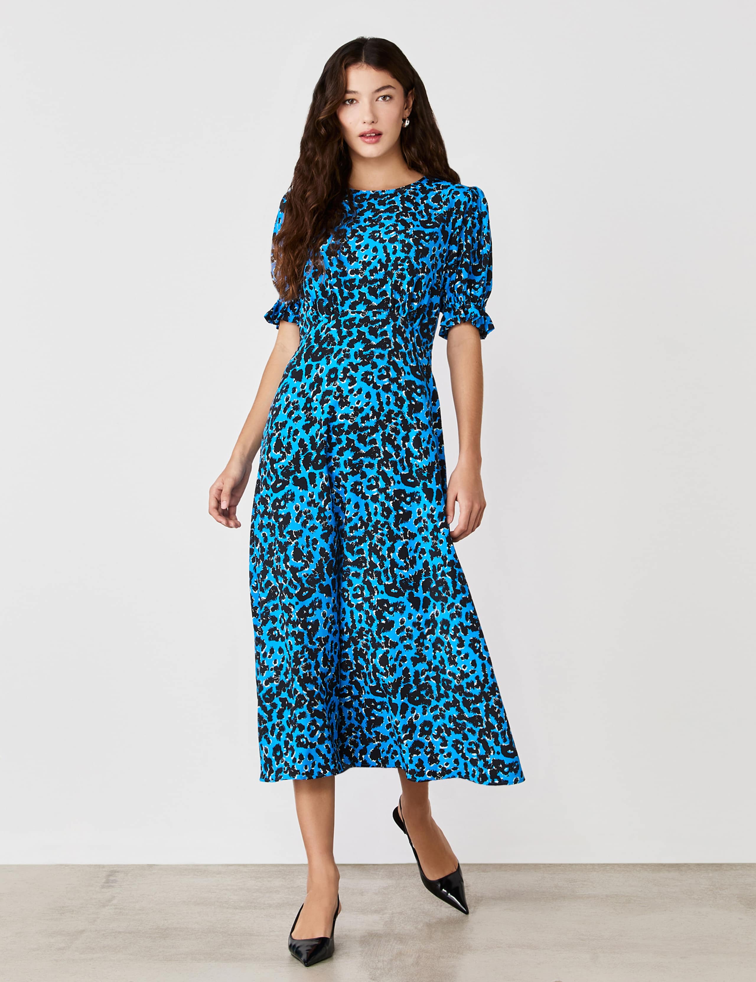 Crepe Animal Print Midi Tea Dress 3 of 4