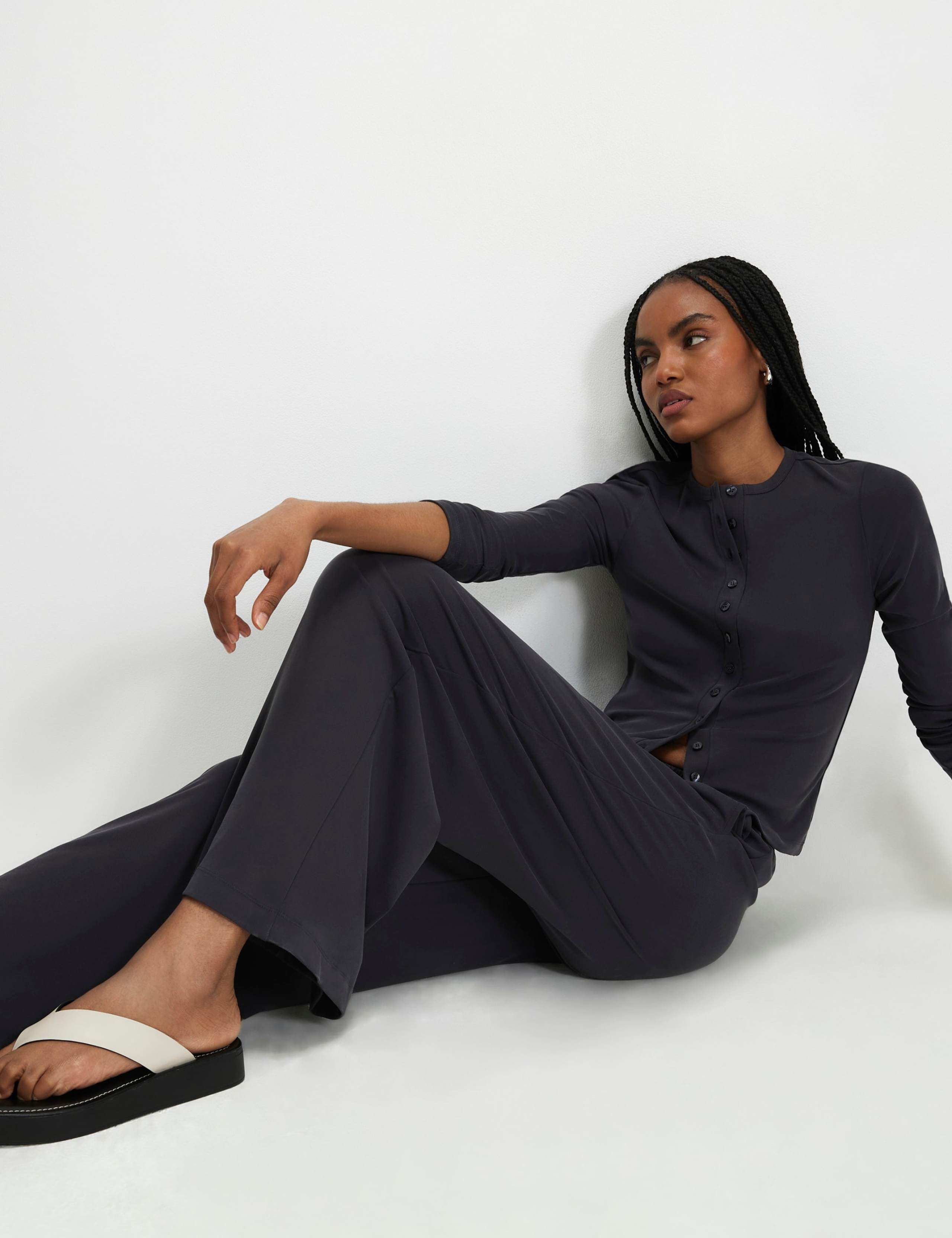 Wide Leg Joggers 3 of 6