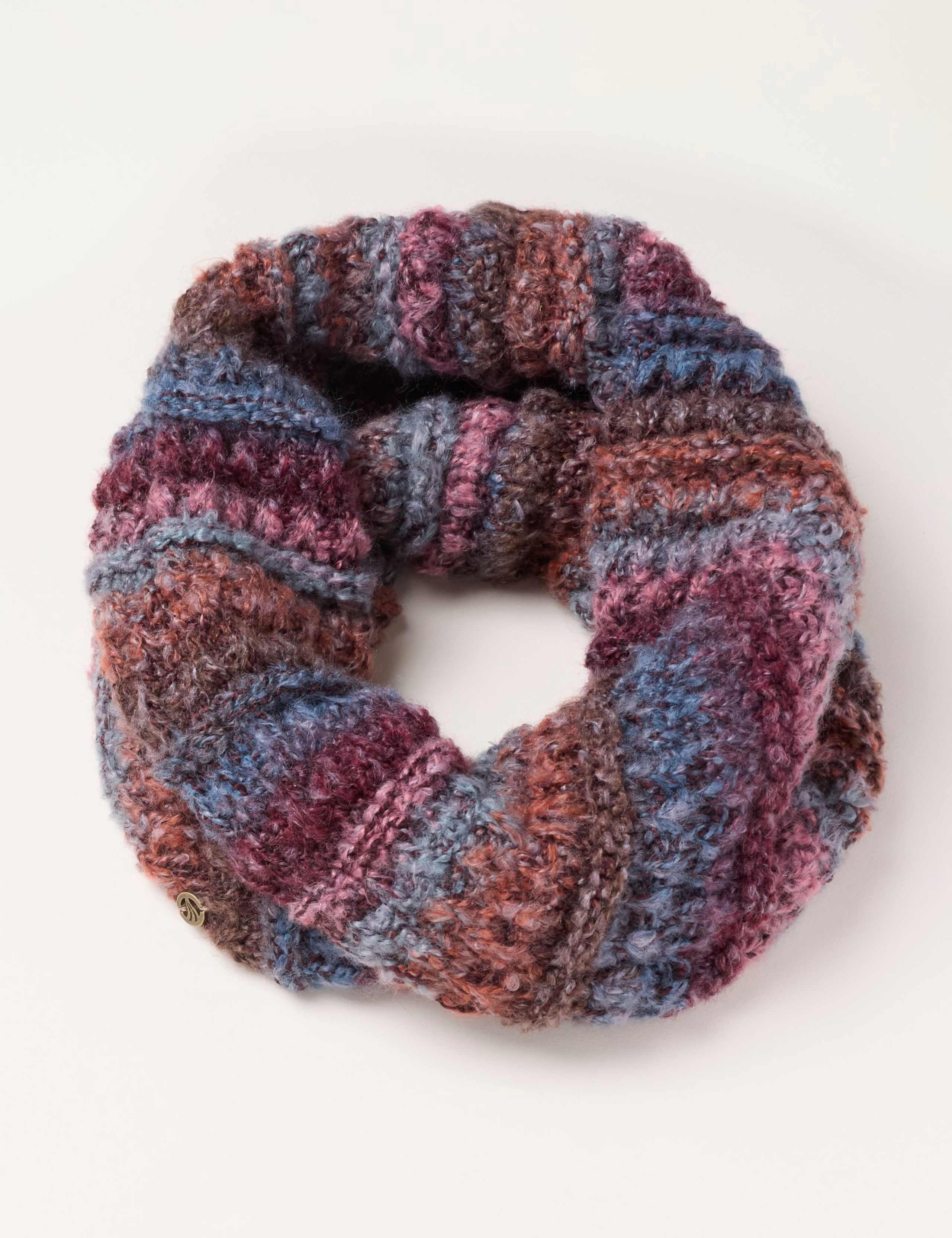Space Dyed Twisted Snood 2 of 3