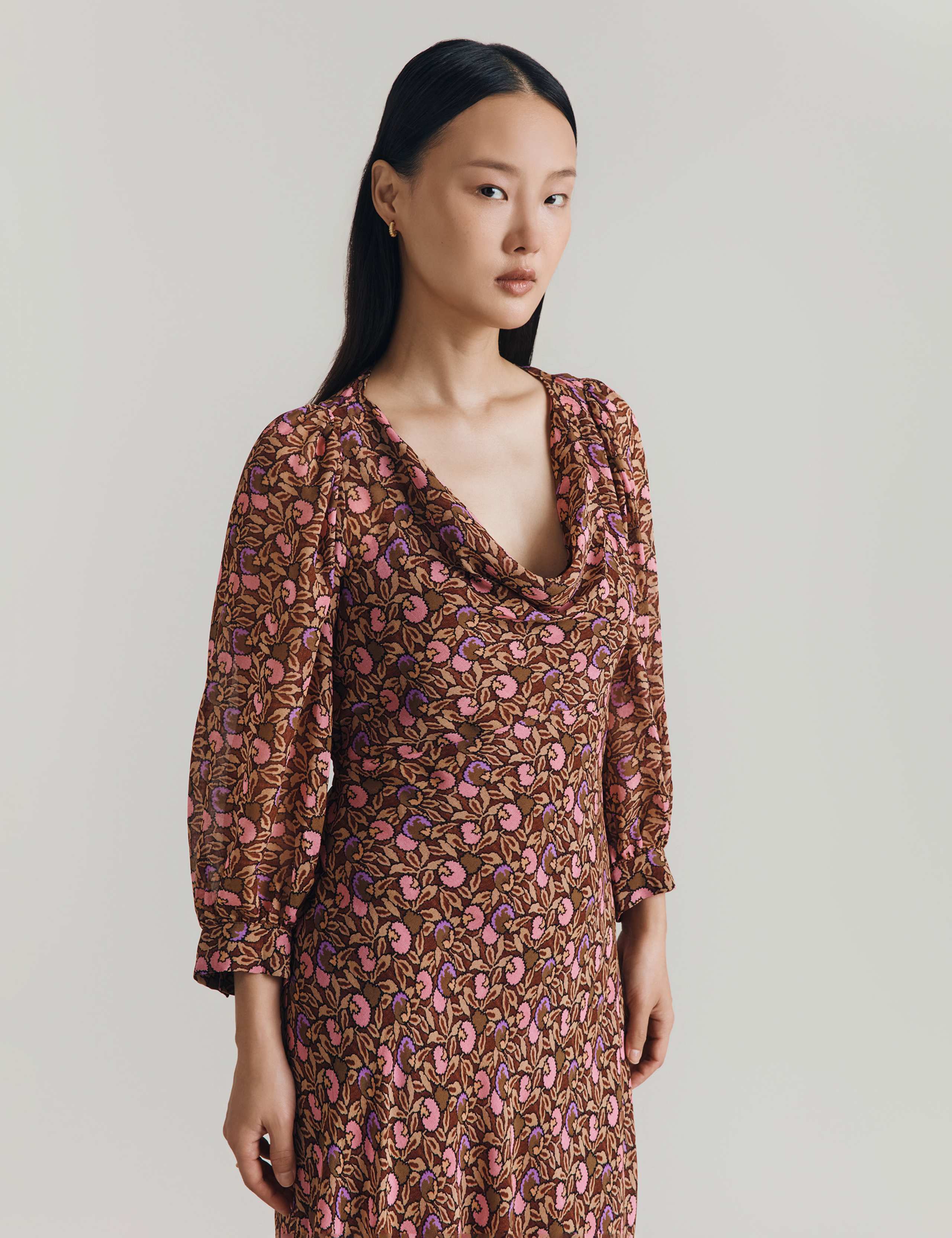 Floral Print Cowl Neck Midi Waisted Dress 3 of 4