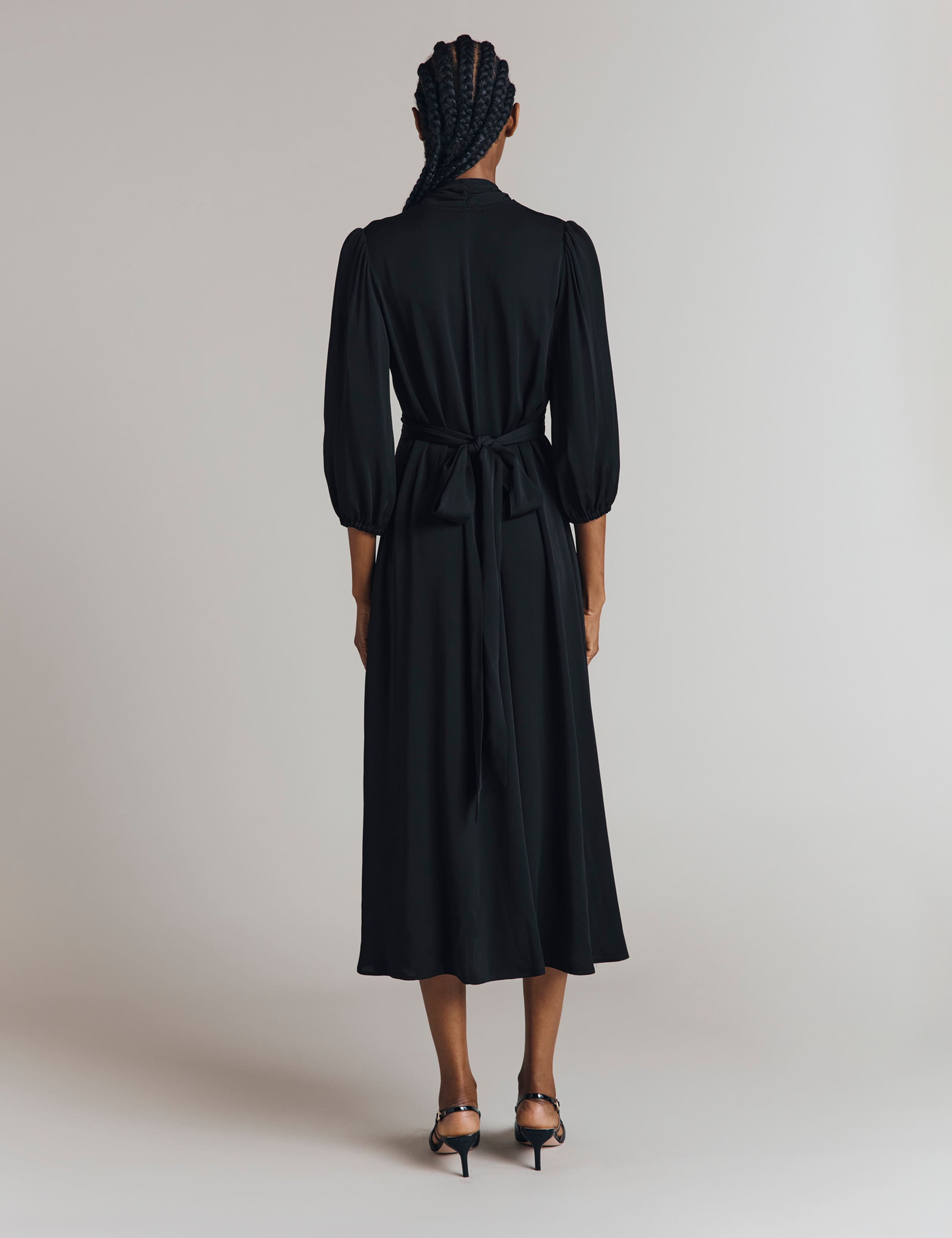 V-Neck Blouson Sleeve Midi Smock Dress 4 of 5