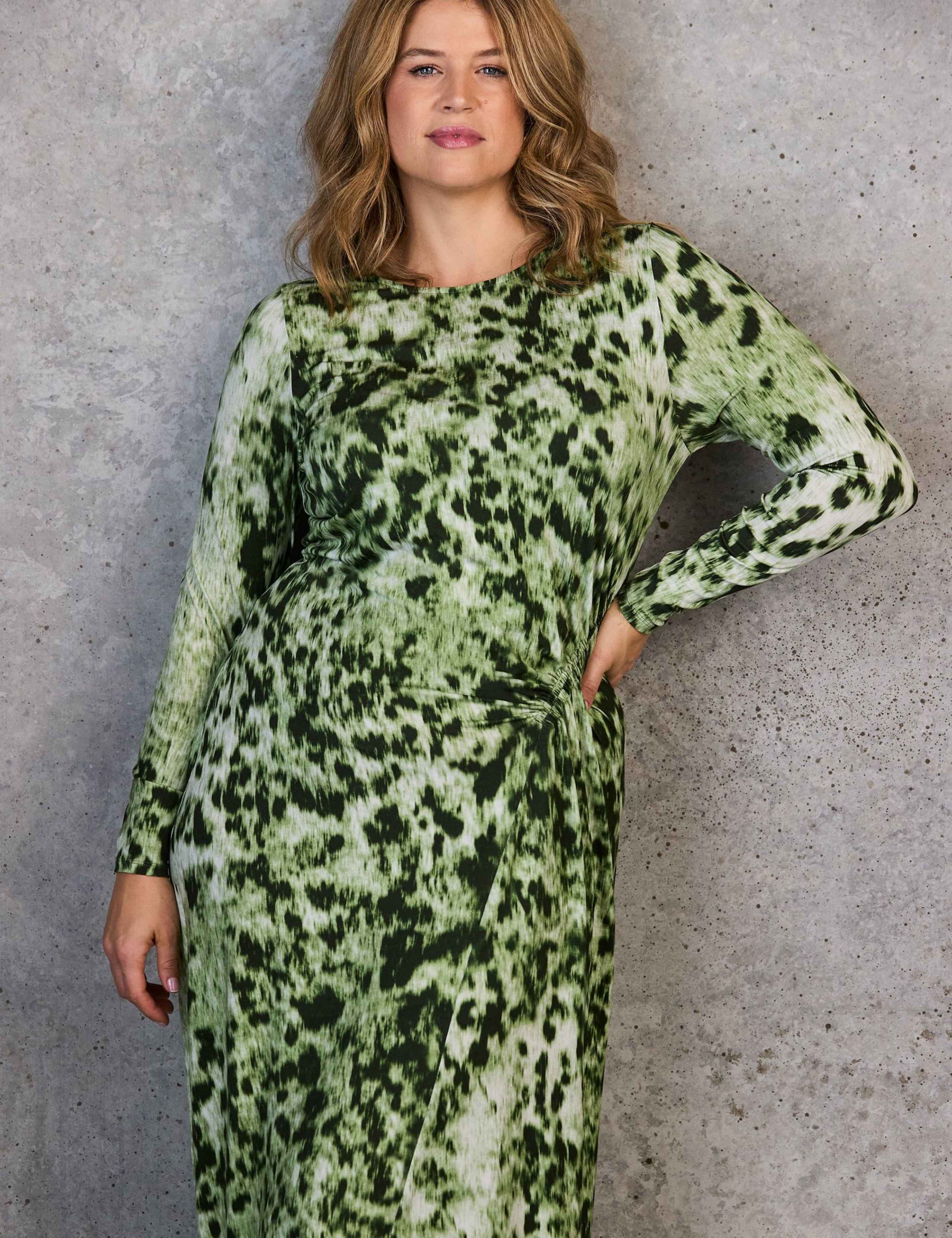 Jersey Animal Print Maxi Dress 8 of 8