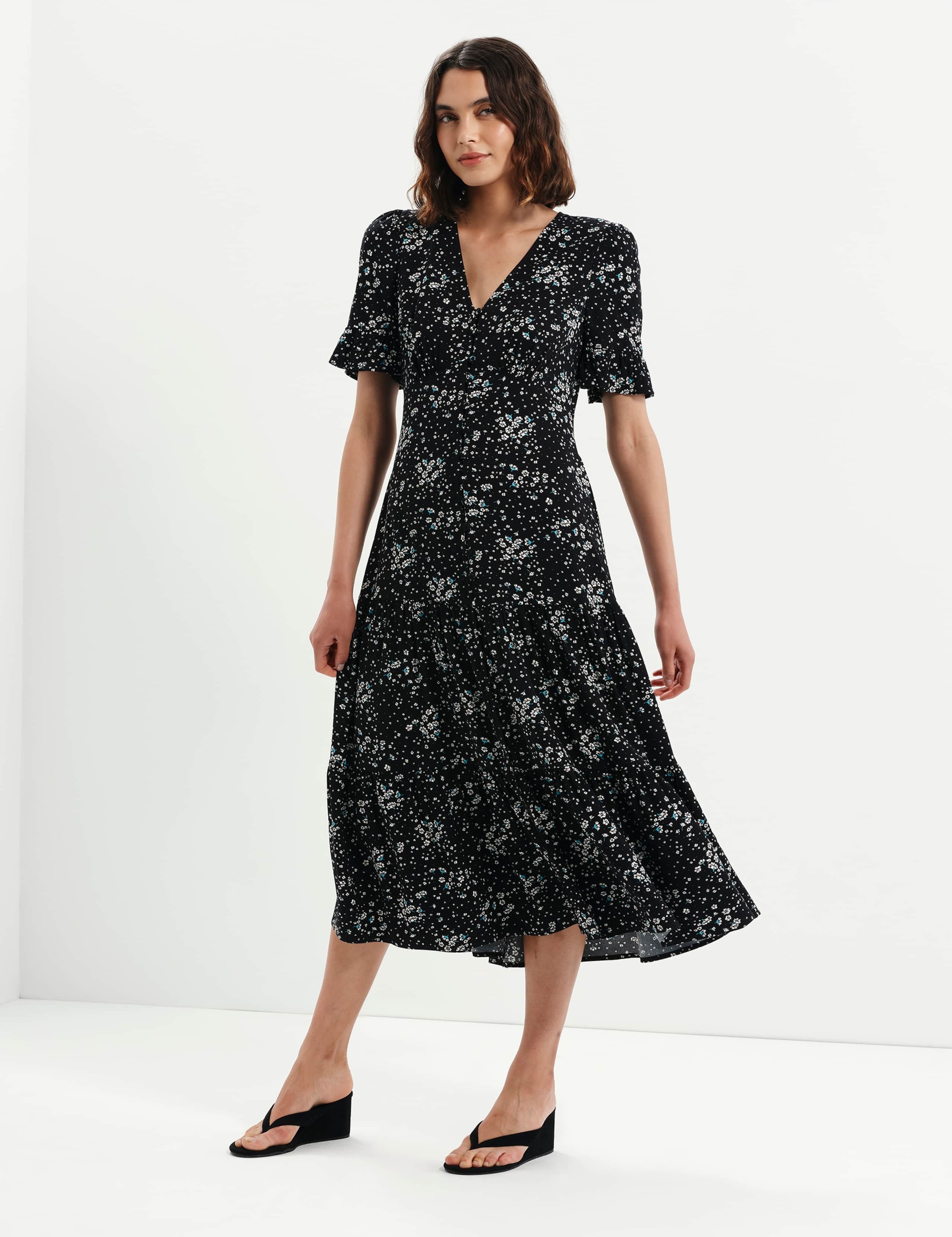Floral Button Through Tiered Midi Tea Dress 3 of 7