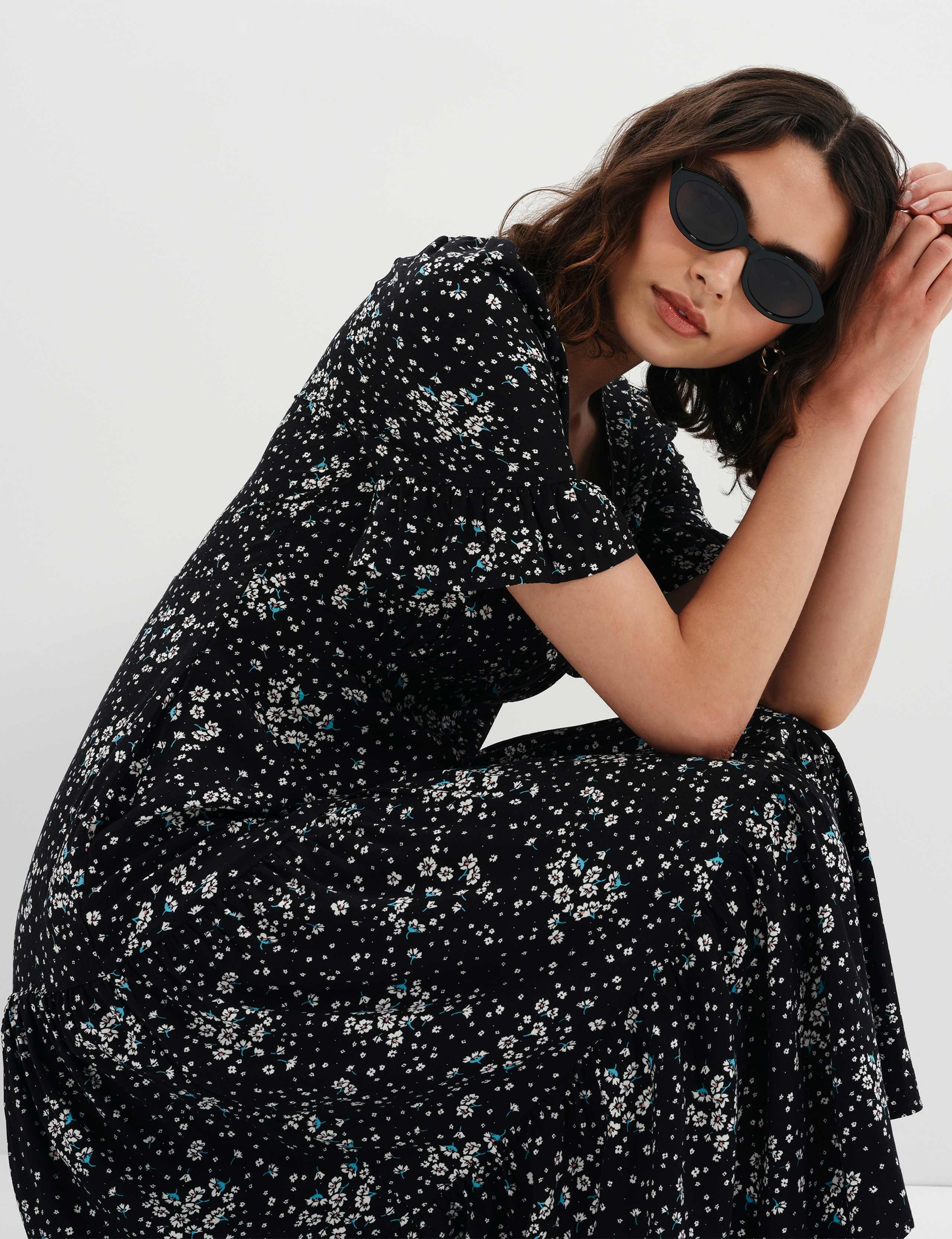 Floral Button Through Tiered Midi Tea Dress 4 of 7
