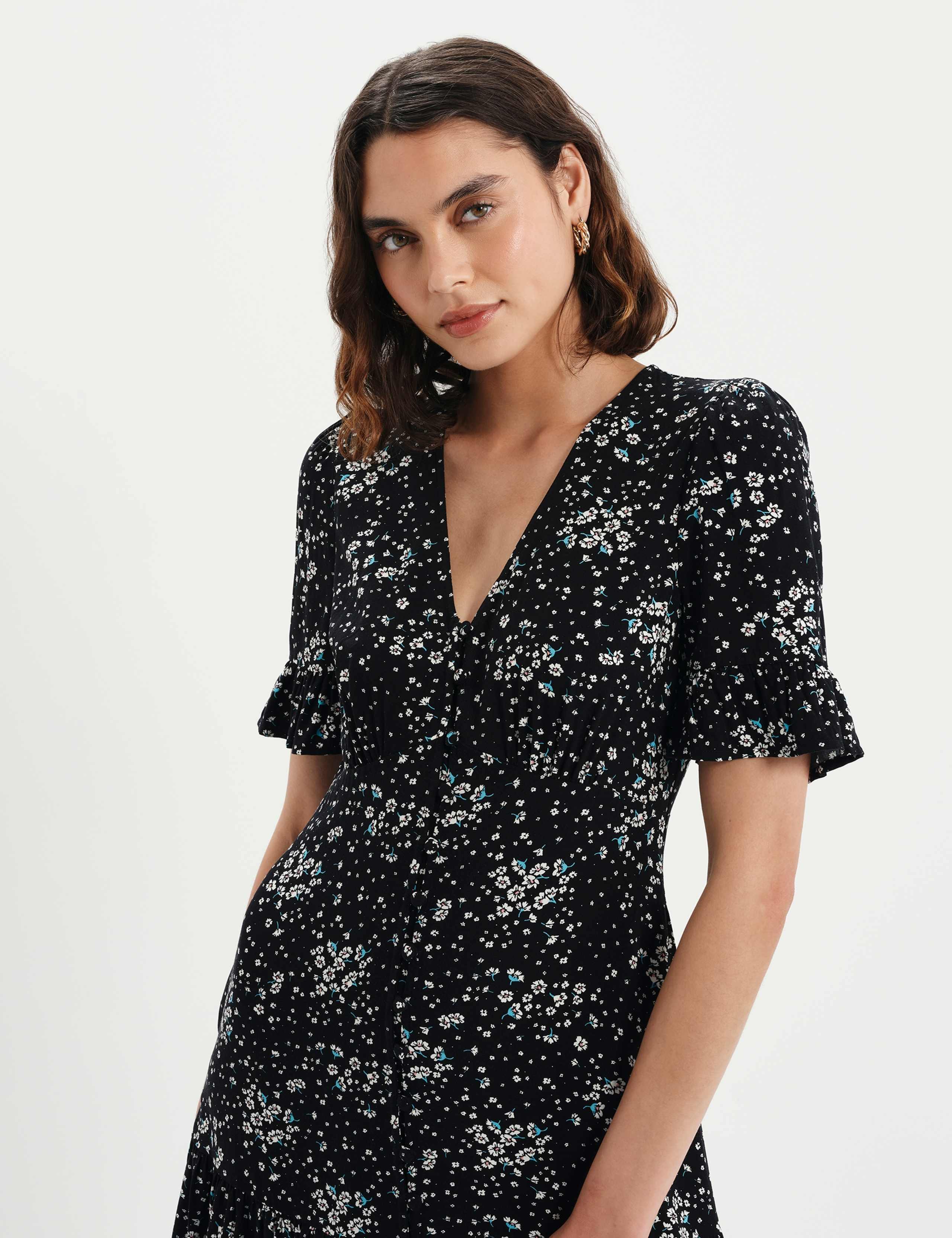 Floral Button Through Tiered Midi Tea Dress 6 of 7