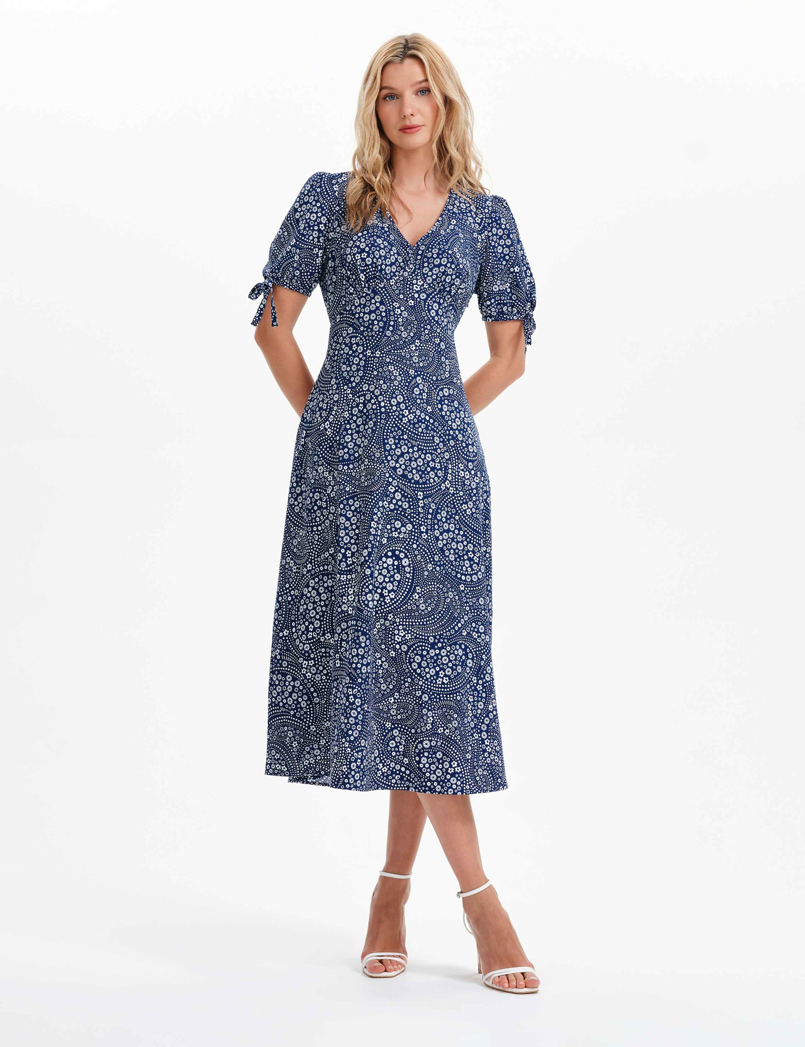 Printed V-Neck Midi Tea Dress 4 of 8