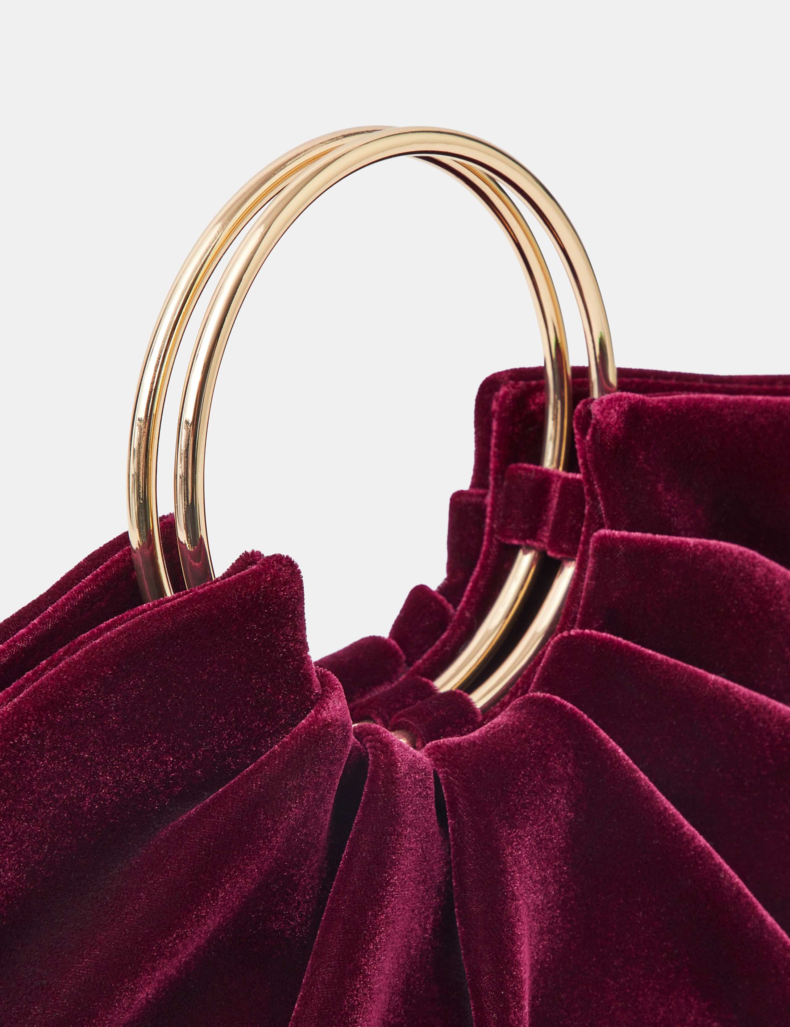 Ruched Ring Detail Velvet Clutch Bag 4 of 4