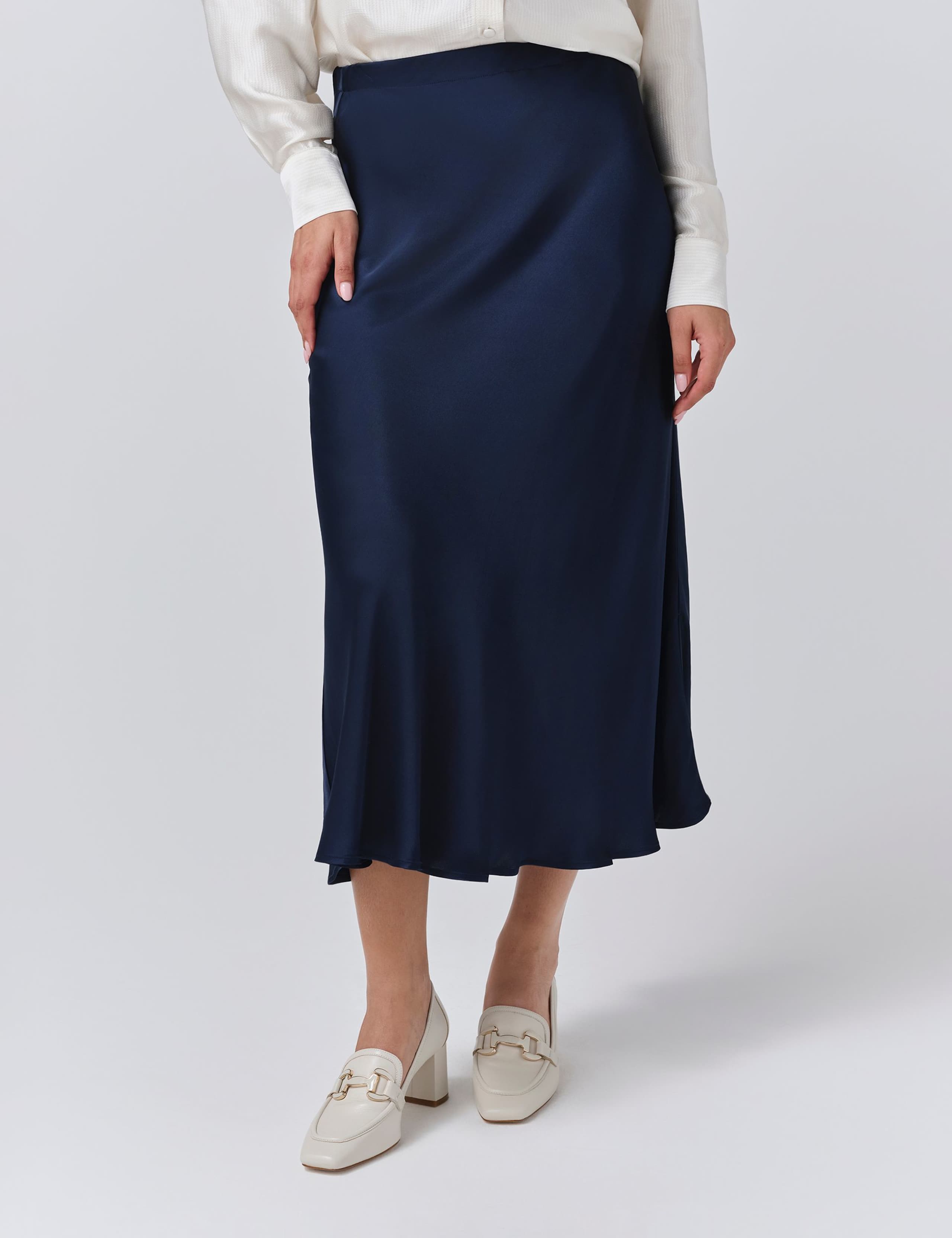 Satin Side Split Midi Slip Skirt 4 of 5