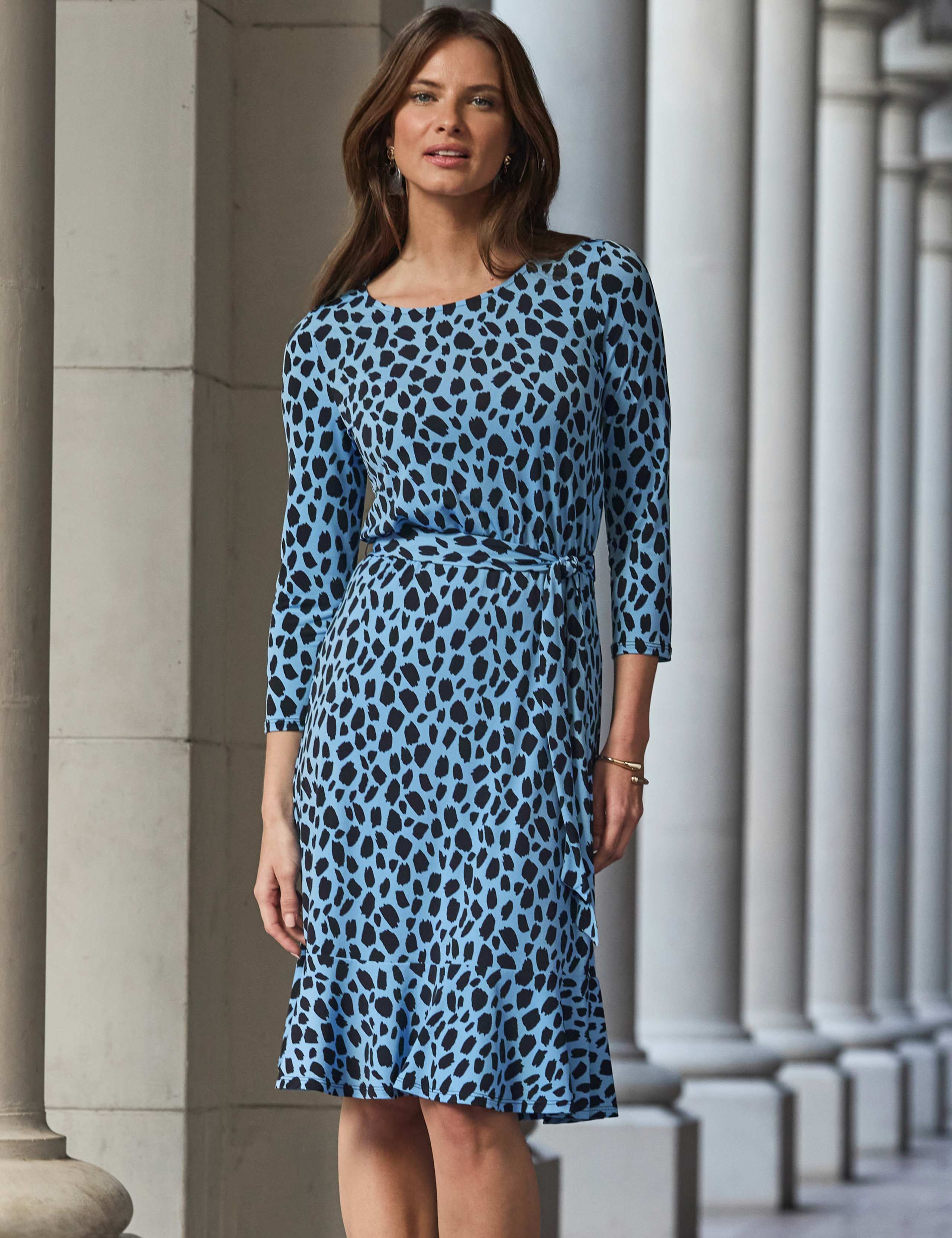 Printed Knee Length Skater Dress 2 of 5