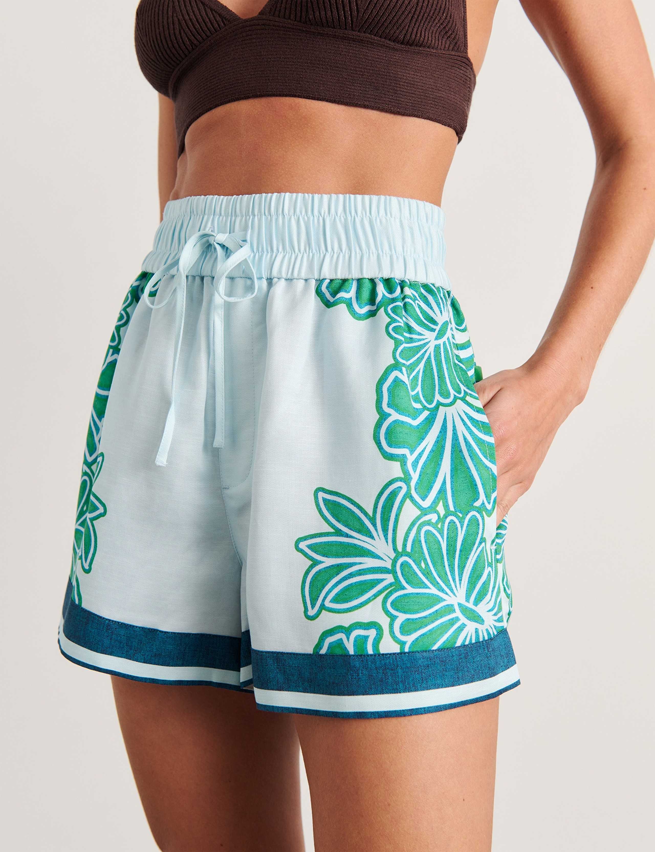 Printed High Waisted Shorts with Linen 7 of 7