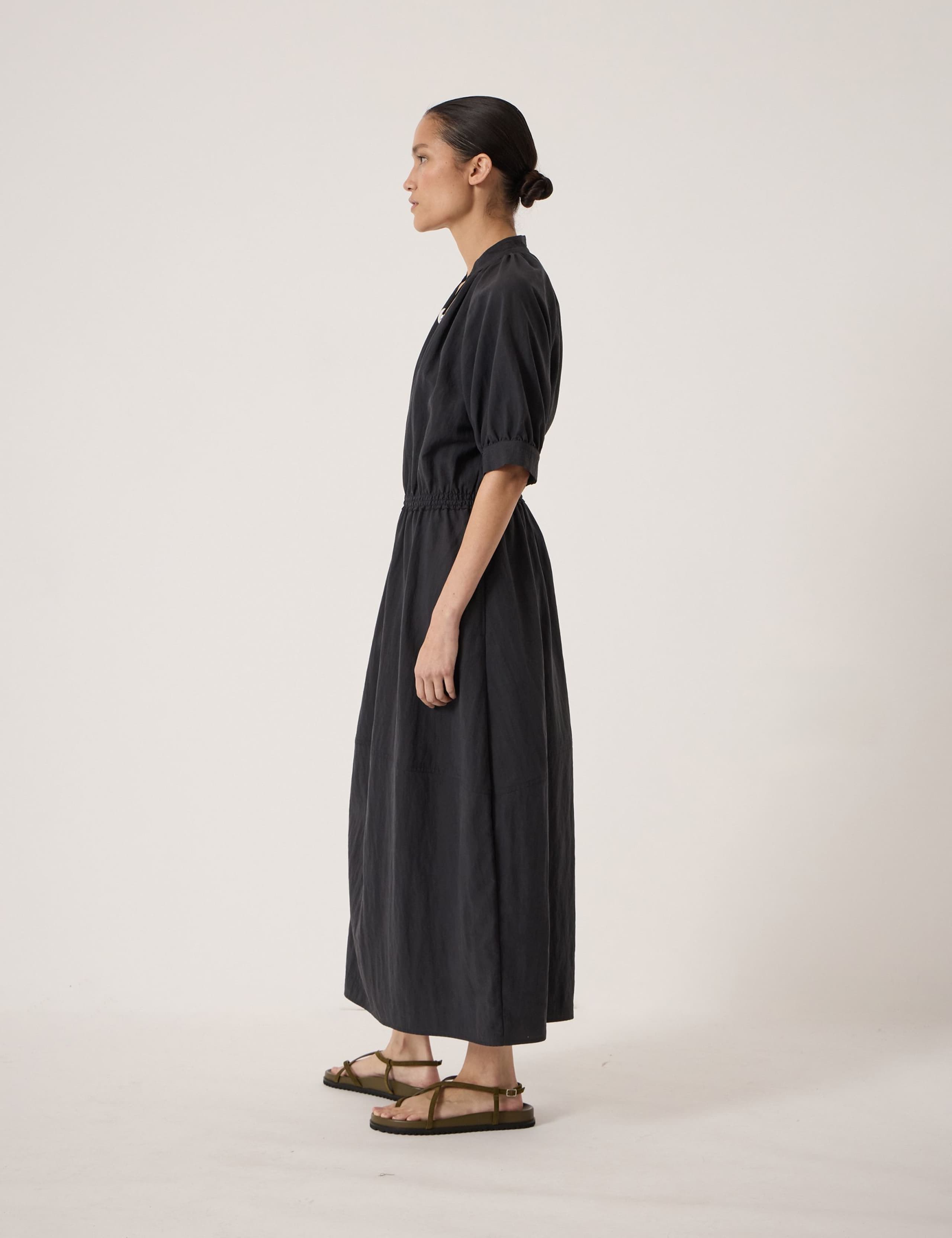 Lyocell Rich Short Sleeve Midi Waisted Dress 3 of 5