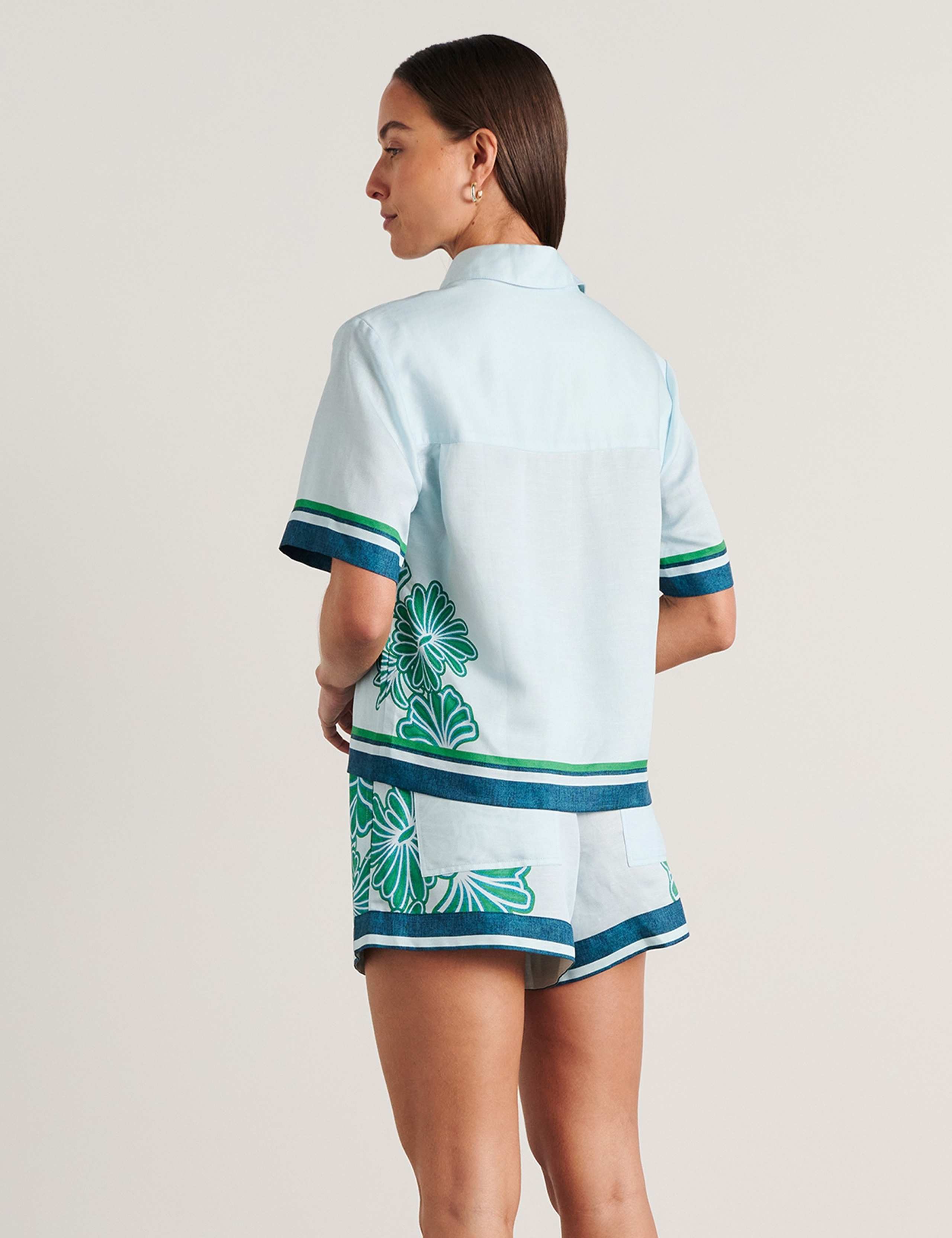 Printed Shirt with Linen 4 of 5